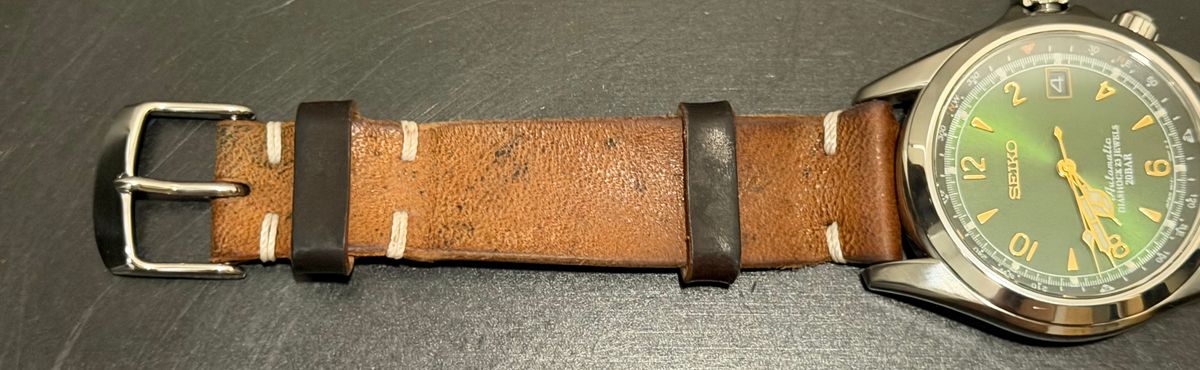 Photo by TheRealTuna on March 6, 2026 of the The House Of Straps Horween Reverse Color 8 Shell Cordovan, Unlined + Side Stitched in Horween Reverse Color 8 Shell Cordovan.