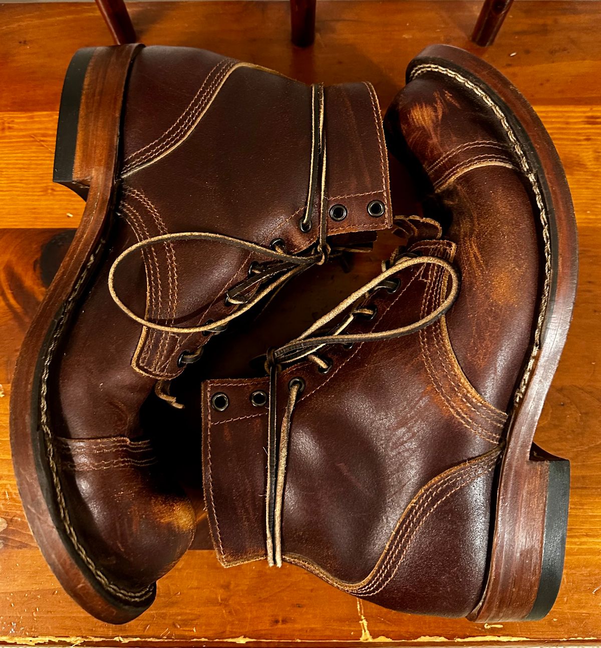 Photo by KeganThunder on November 4, 2024 of the Nicks MTO in Horween Tan Waxed Flesh.