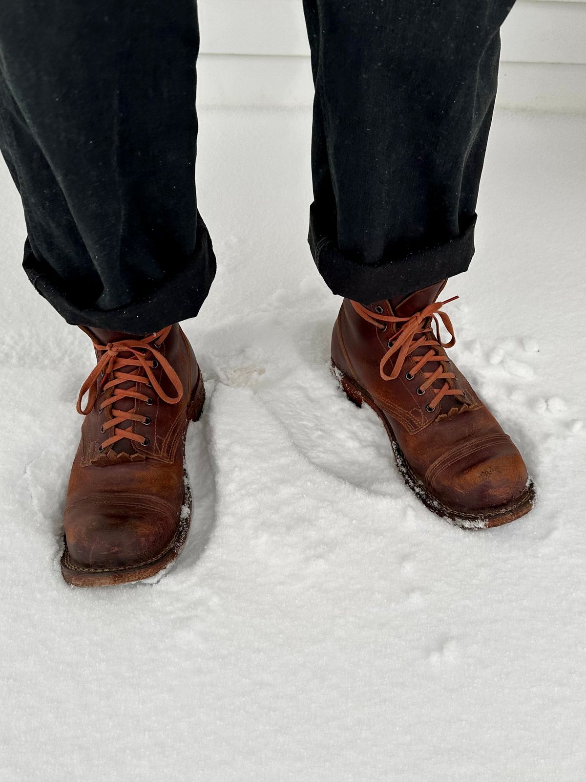 Photo by KeganThunder on January 5, 2025 of the Nicks MTO in Horween Tan Waxed Flesh.