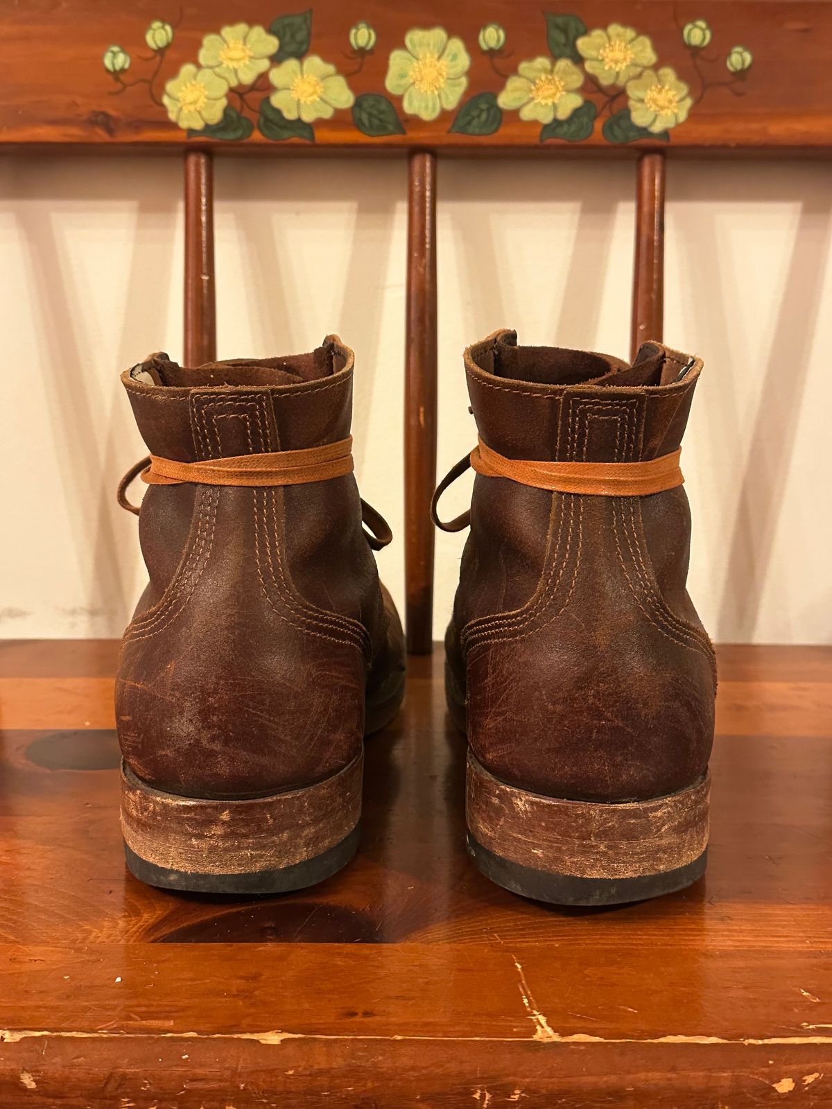 Photo by KeganThunder on March 6, 2025 of the Nicks MTO in Horween Tan Waxed Flesh.