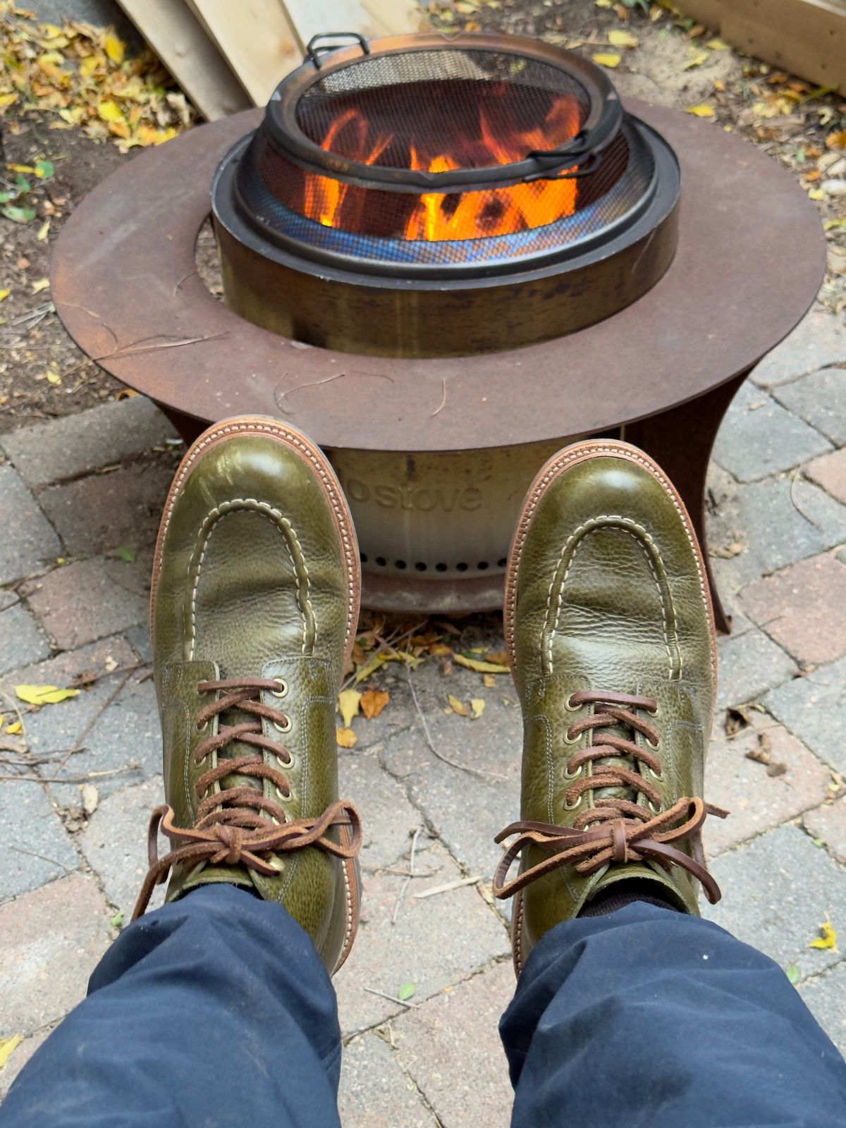 Photo by EarthToneDaddy on October 5, 2025 of the Grant Stone Brass Boot in Badalassi Carlo Oliva Minerva Box.