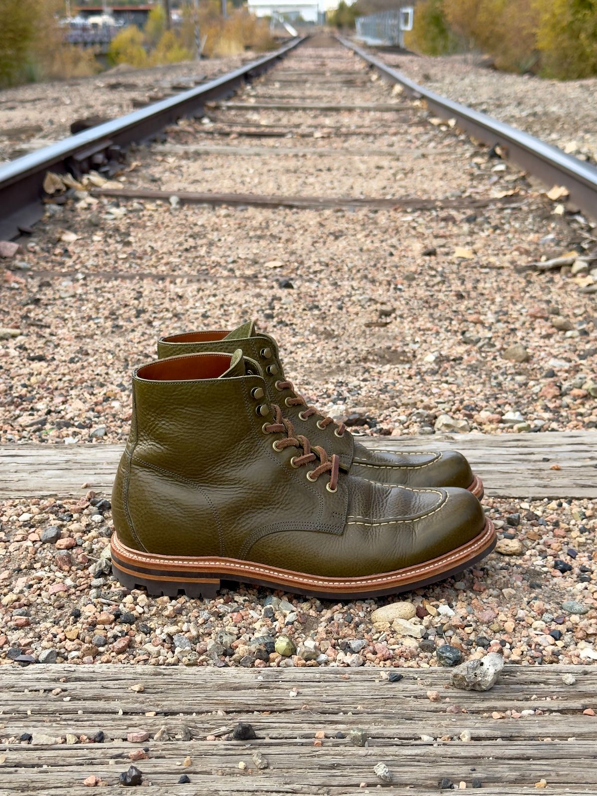 Photo by EarthToneDaddy on November 4, 2025 of the Grant Stone Brass Boot in Badalassi Carlo Oliva Minerva Box.