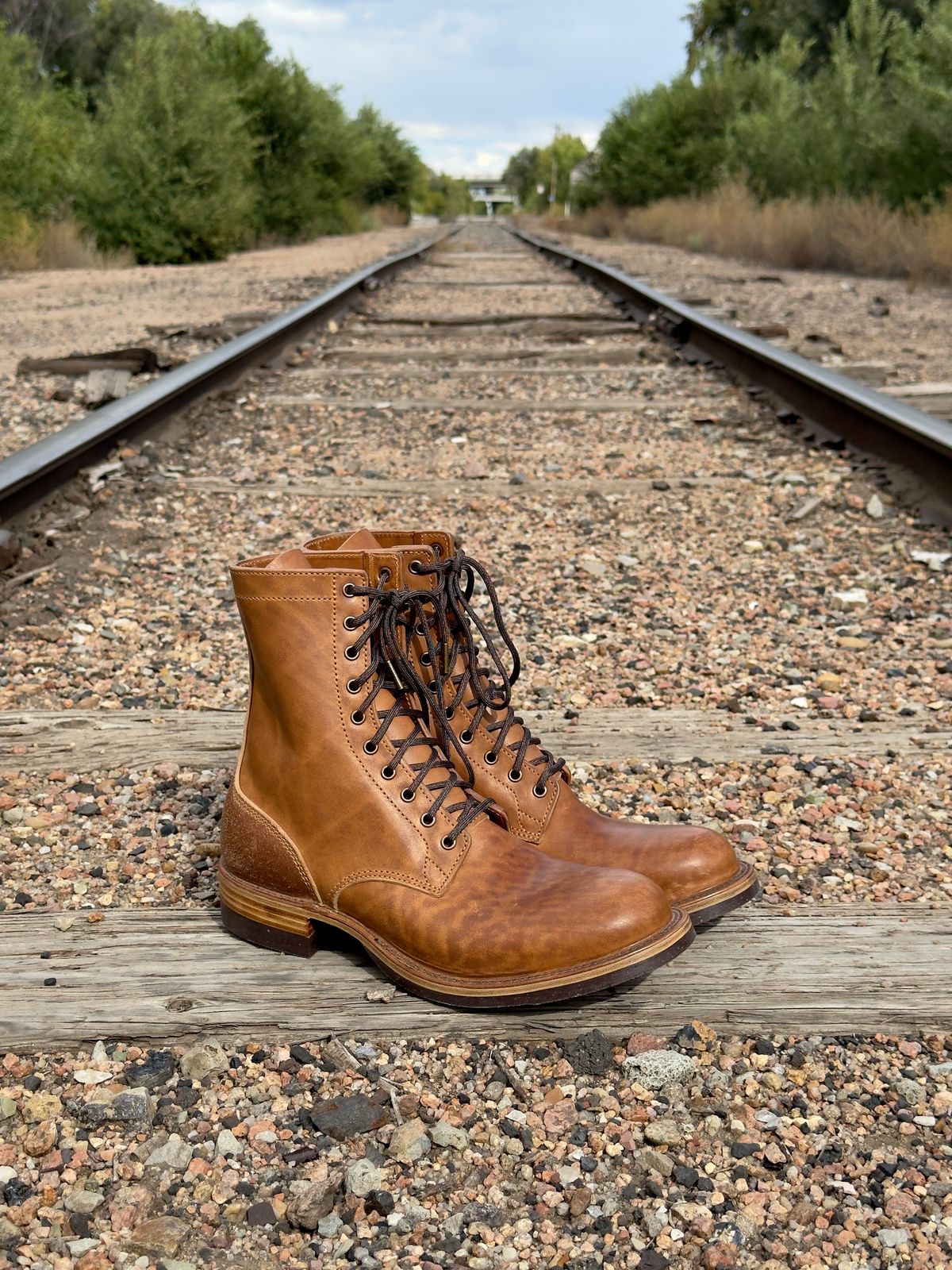 Photo by EarthToneDaddy on October 4, 2025 of the BHHB UpHill Boot in Maryam Toscanello Reverse Horsebutt.