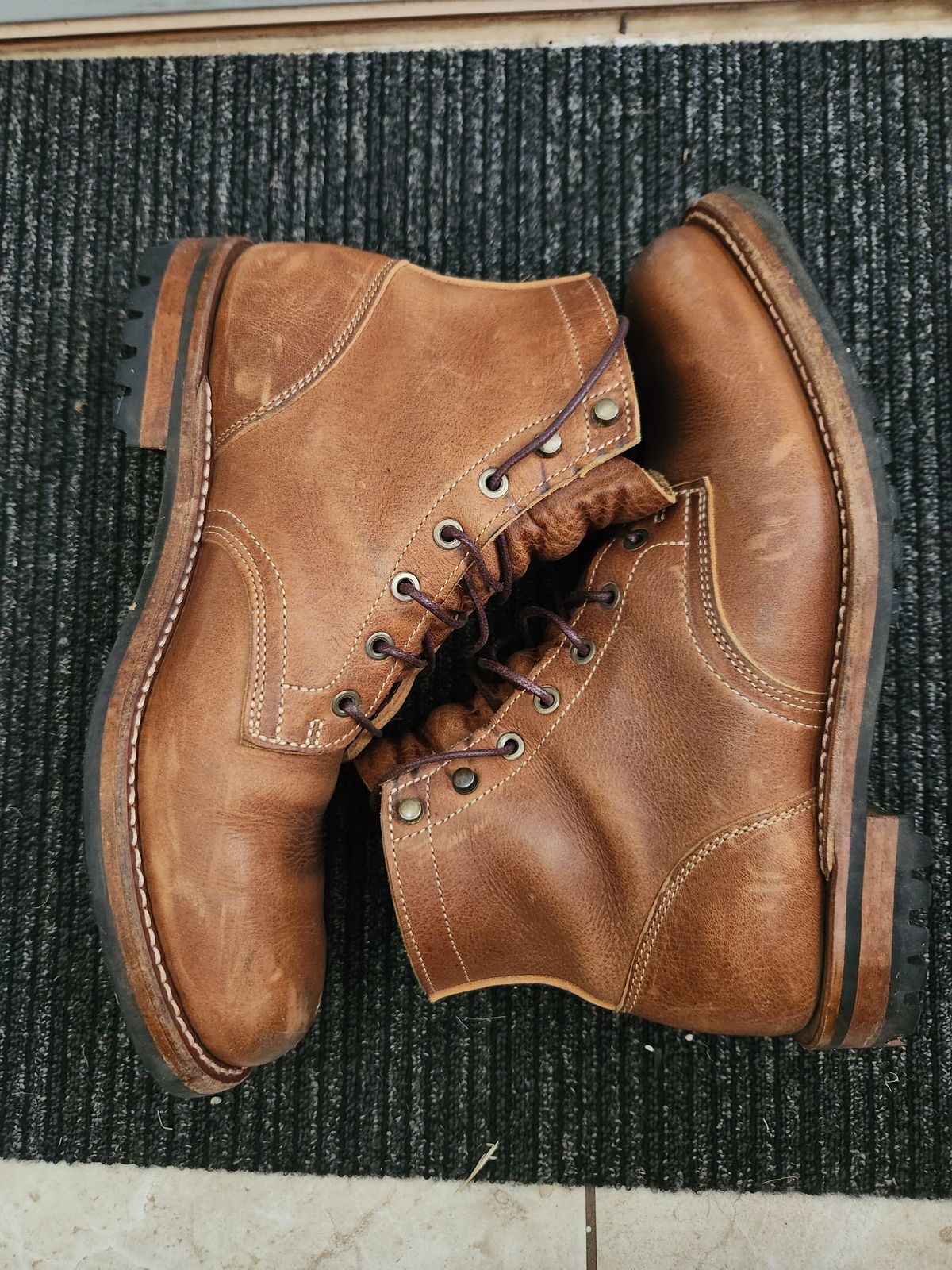 Photo by davidsgarage1972 on January 4, 2026 of the Truman Boot Co. 79 Last in British Tan Grizzly.