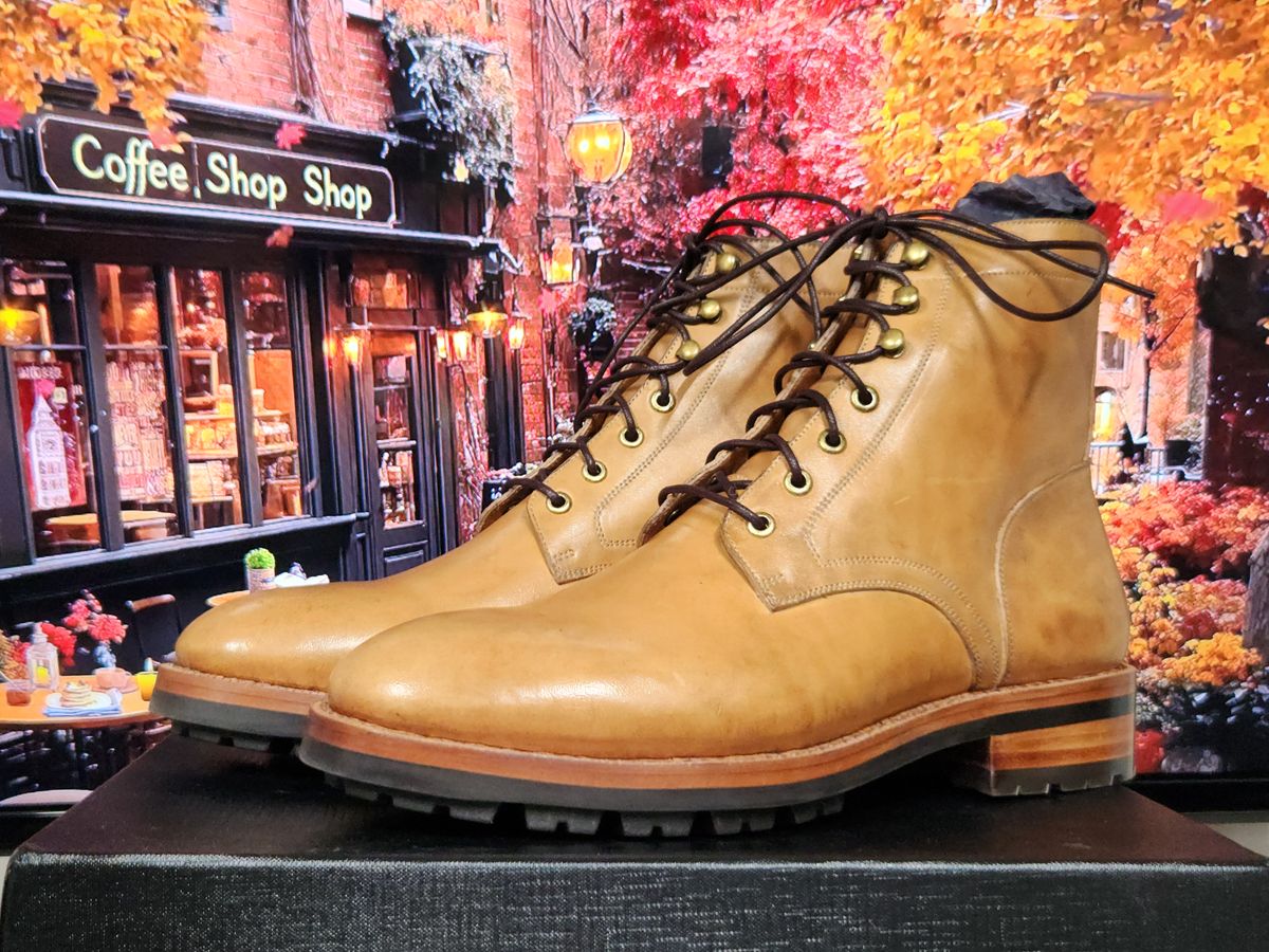 Photo by davidsgarage1972 on October 1, 2025 of the Blkbrd Shoemaker Custom Dixon Boot in Maryam Natural TPR Horsebutt.