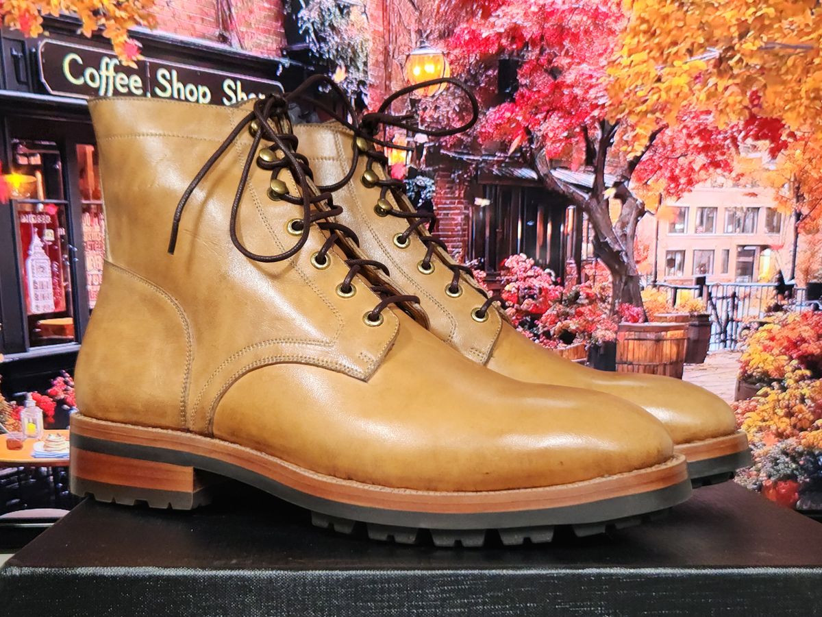 Photo by davidsgarage1972 on October 1, 2025 of the Blkbrd Shoemaker Custom Dixon Boot in Maryam Natural TPR Horsebutt.