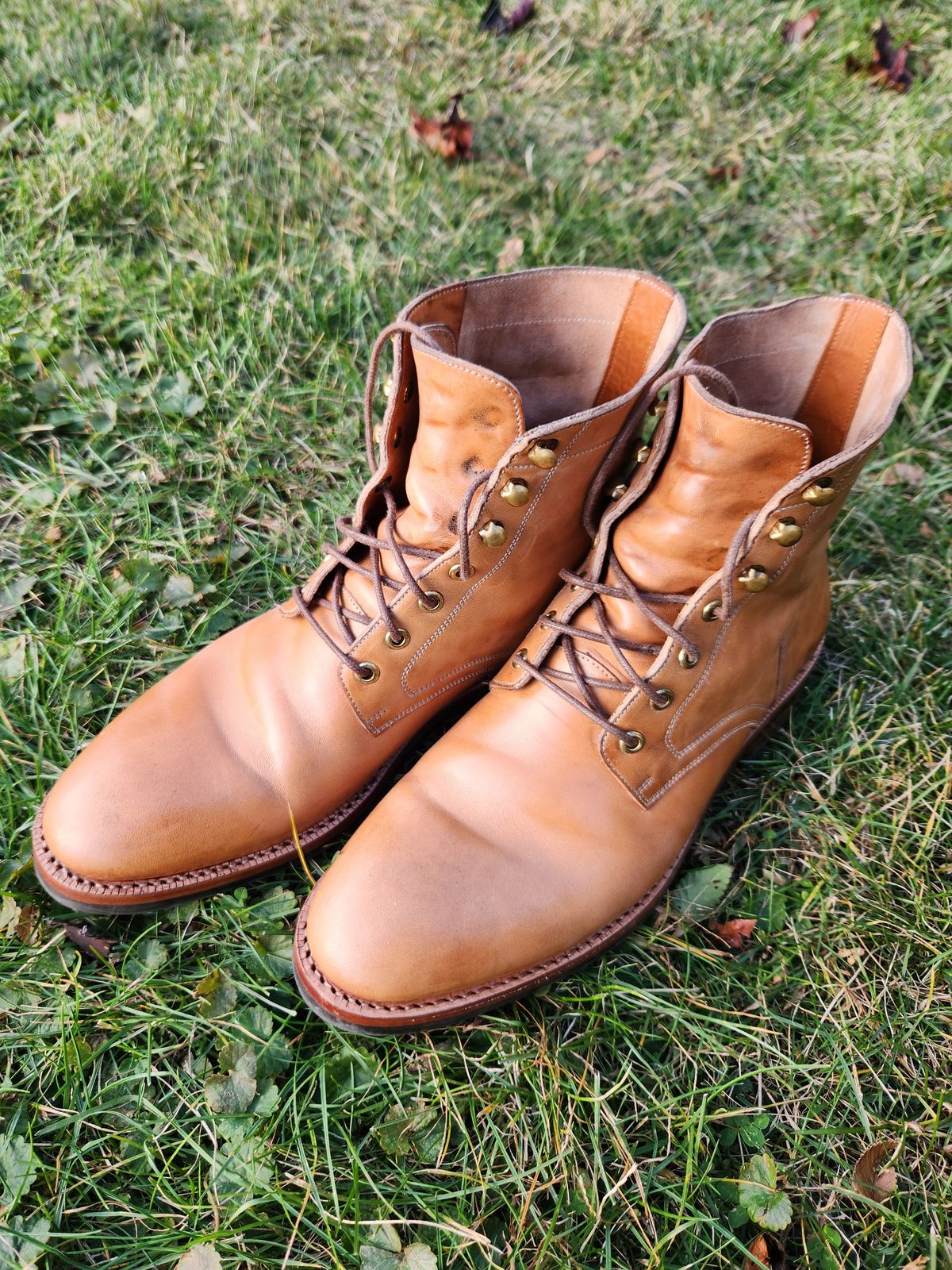 Photo by davidsgarage1972 on November 2, 2025 of the Blkbrd Shoemaker Custom Dixon Boot in Maryam Natural TPR Horsebutt.