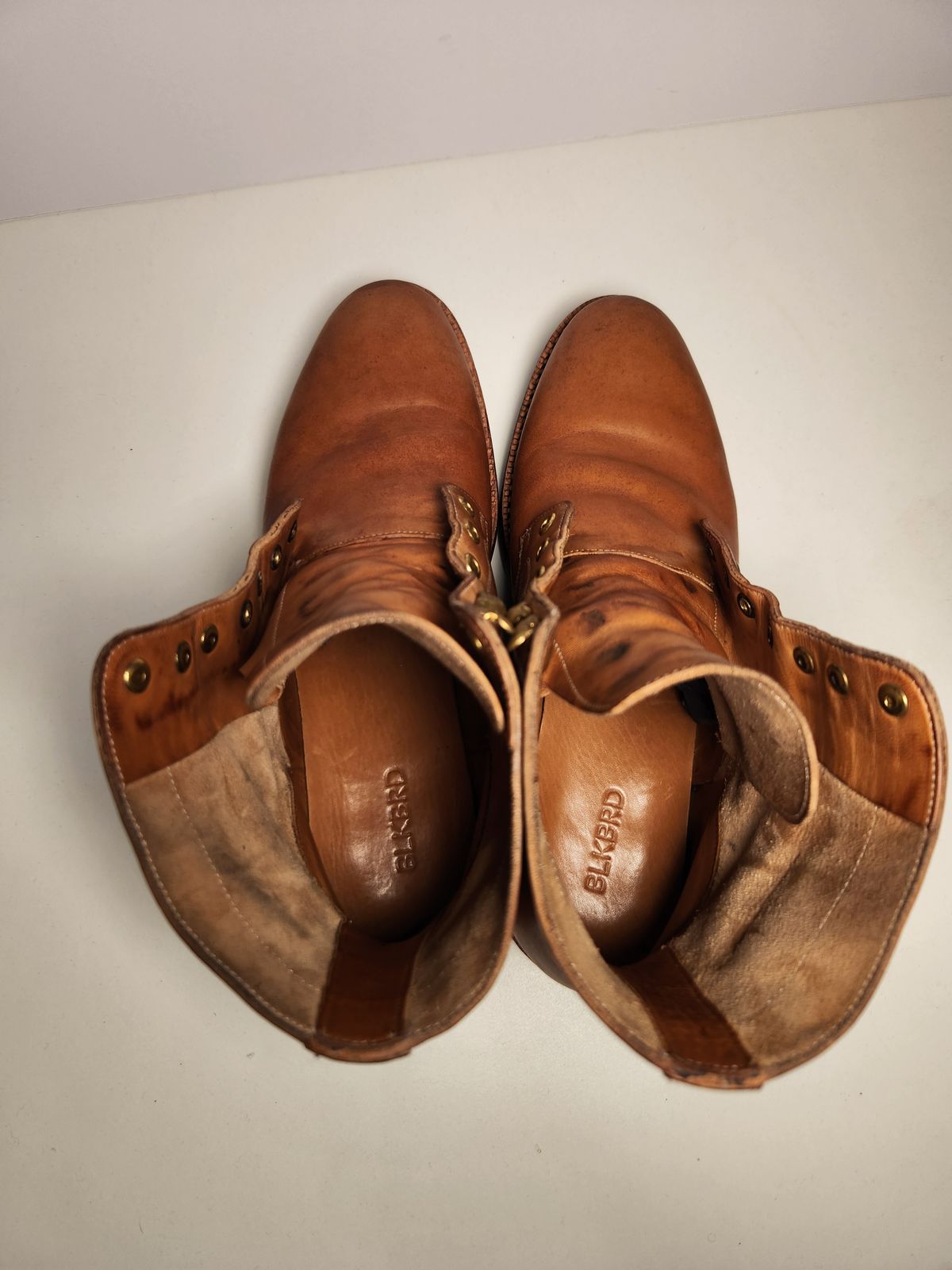 Photo by davidsgarage1972 on April 4, 2026 of the Blkbrd Shoemaker Custom Dixon Boot in Maryam Natural TPR Horsebutt.