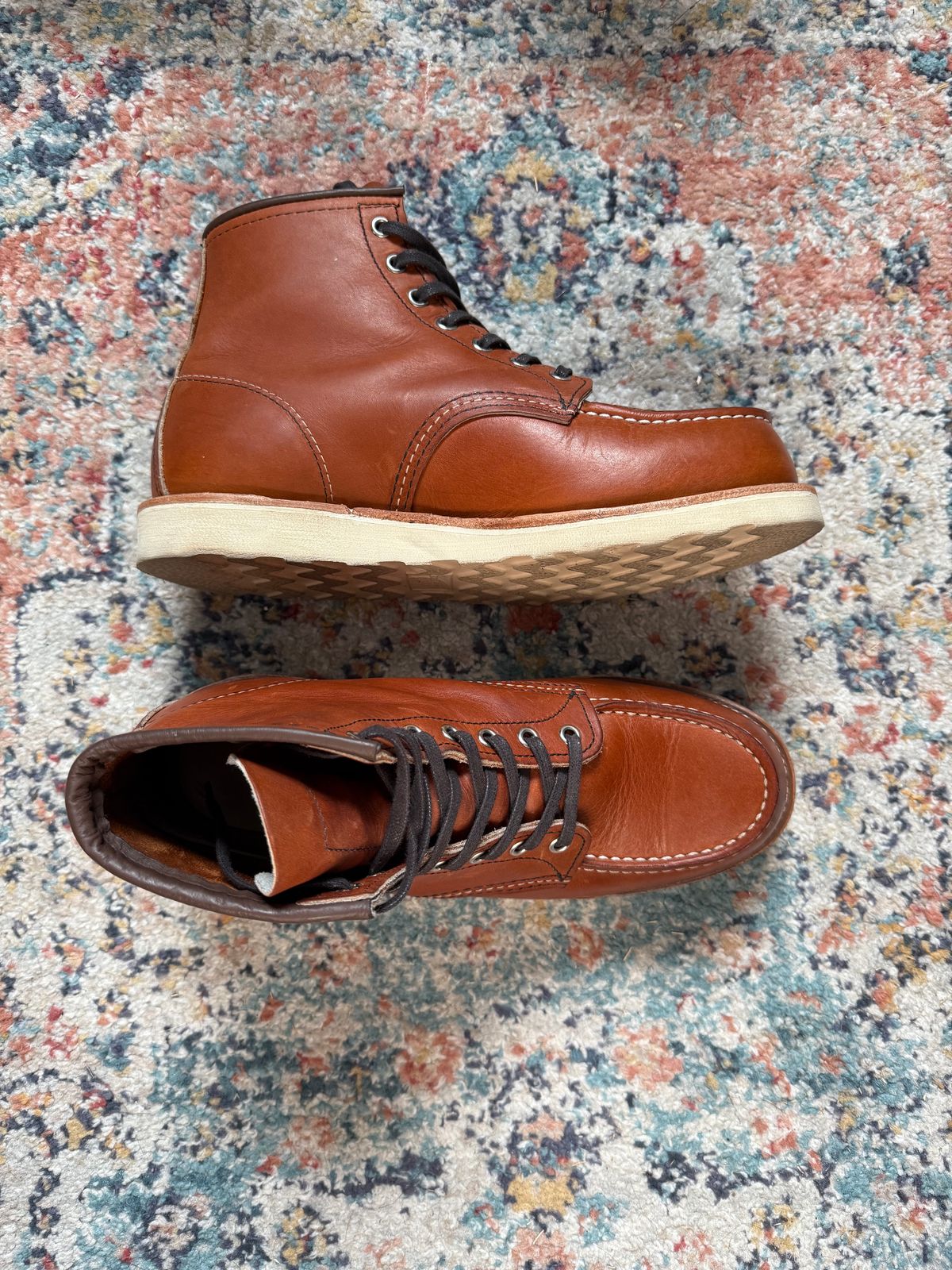 Photo by bboi0813 on May 10, 2025 of the Red Wing 6-Inch Classic Moc in S.B. Foot Oro Legacy.