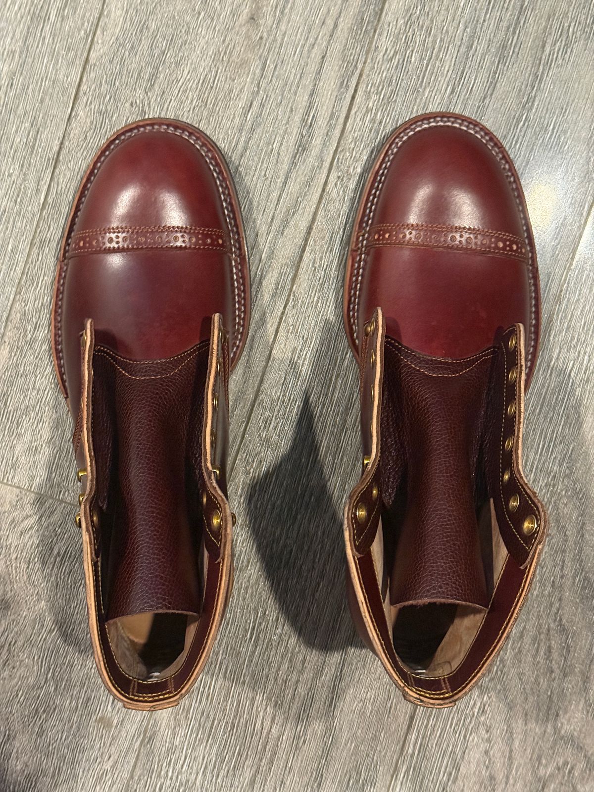 Photo by hype.inu on November 4, 2025 of the Iron Boots Devil Dog in Maryam Ruggine Shell Cordovan.