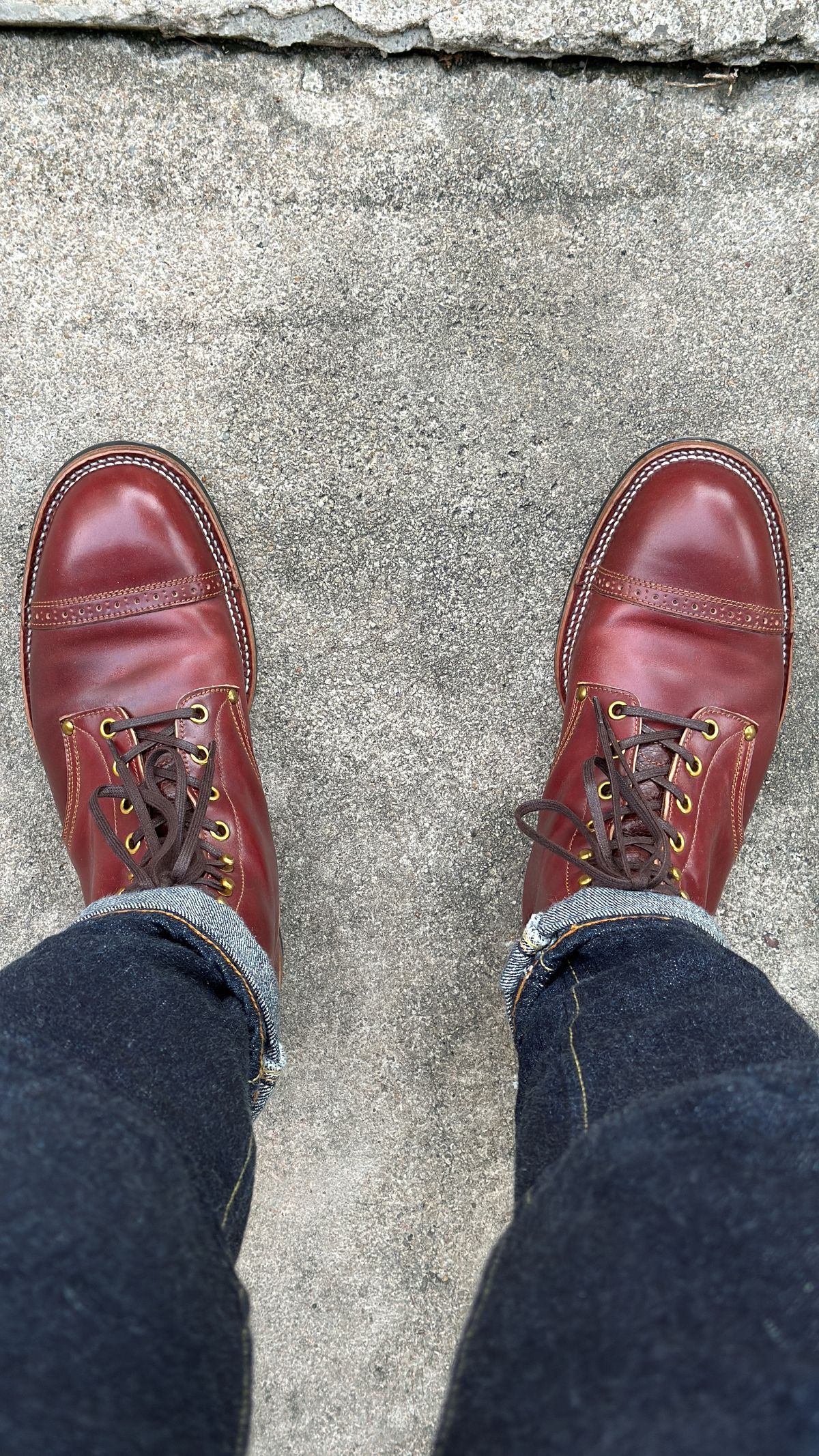 Photo by hype.inu on November 7, 2025 of the Iron Boots Devil Dog in Maryam Ruggine Shell Cordovan.