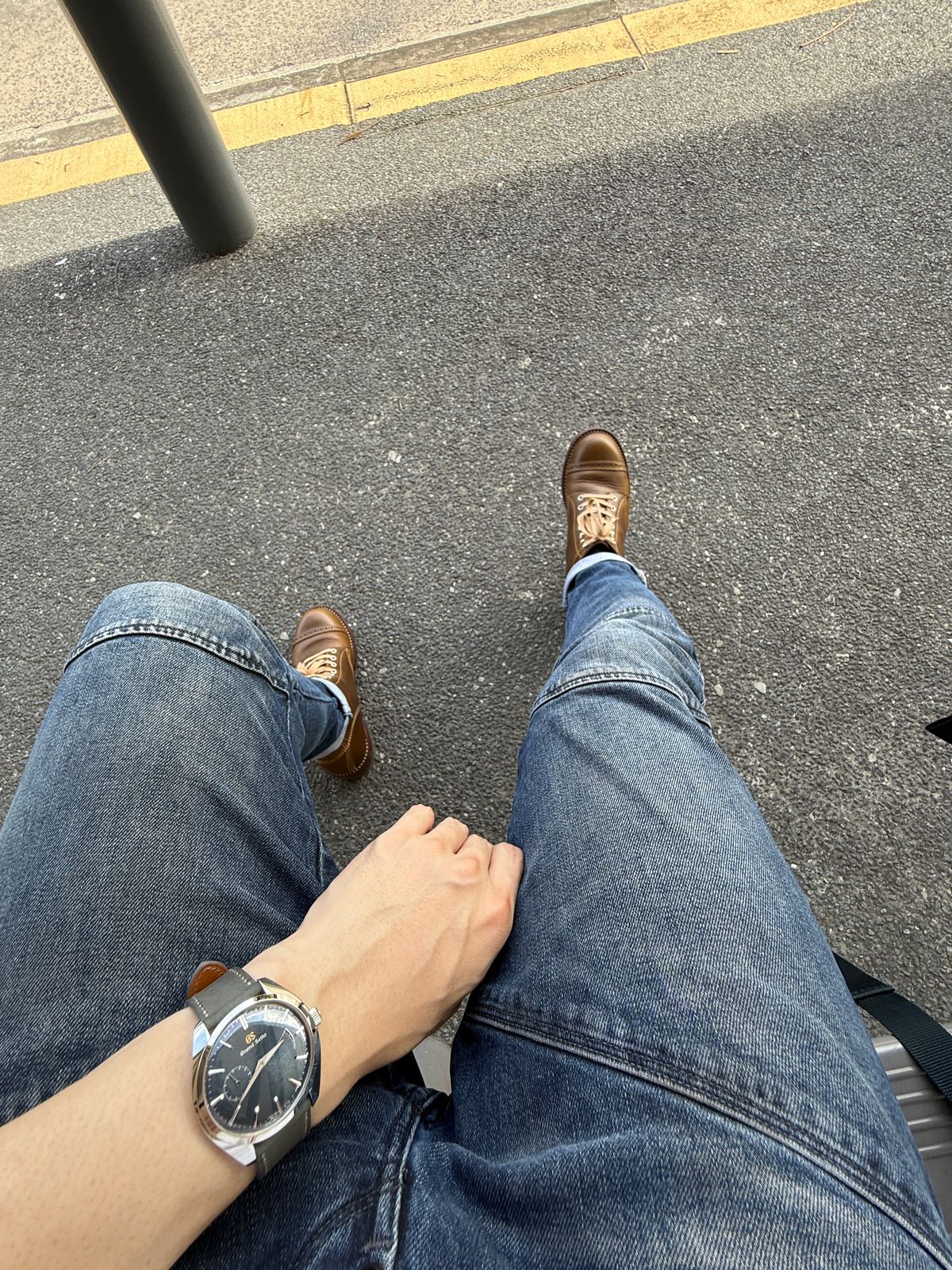 Photo by hype.inu on June 7, 2025 of the John Lofgren Combat Boots in Horween Dark Olive Chromexcel.