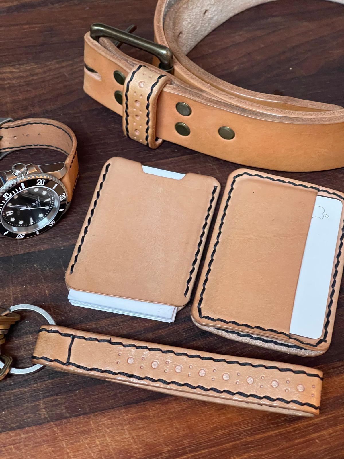 Photo by BeatFeet on January 5, 2026 of the Self-Made Mens Assesory Set in Wickett & Craig American Vachetta.