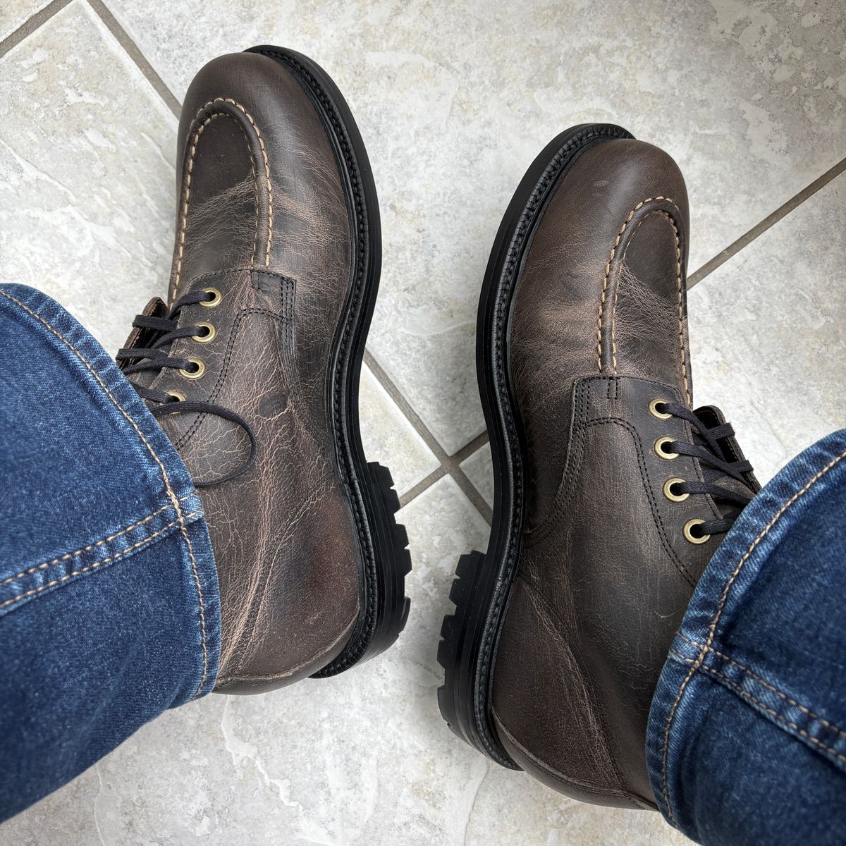 Photo by dfw on March 22, 2025 of the Grant Stone Brass Boot in Gallun Teton Waxy Stag.