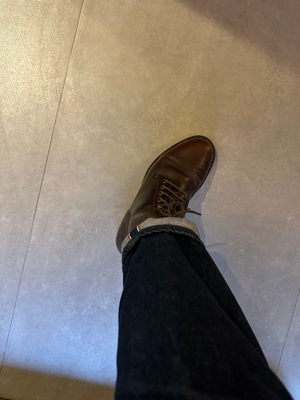 Photo by abhshkap on May 31, 2025 of the Blkbrd Shoemaker Luchador Custom in Horween Brown Chromexcel.