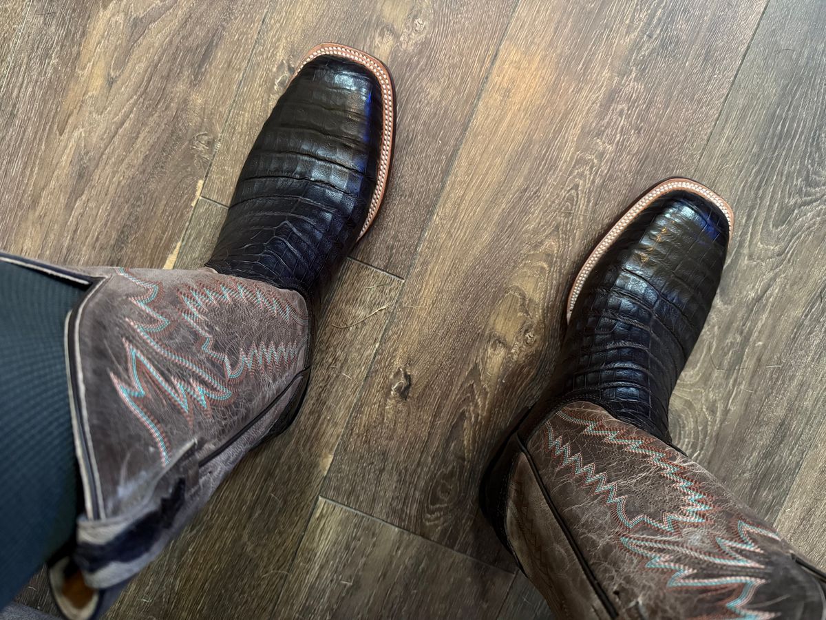 Photo by BigDawg308 on August 28, 2025 of the Lucchese Cowboy Boots in Lucchese / Chocolate Caiman Belly & Lucchese / Goat.