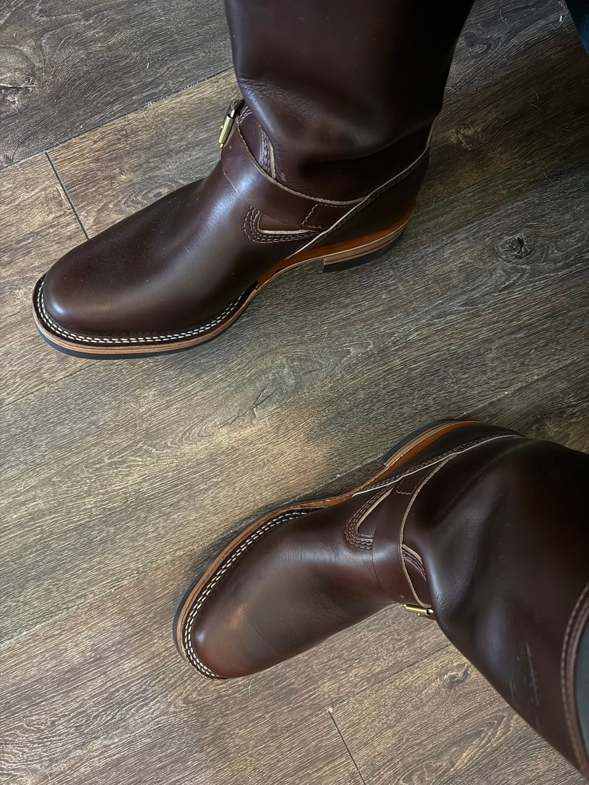 Photo by BigDawg308 on July 12, 2025 of the Wesco Mister Lou in Horween Brown Chromexcel.