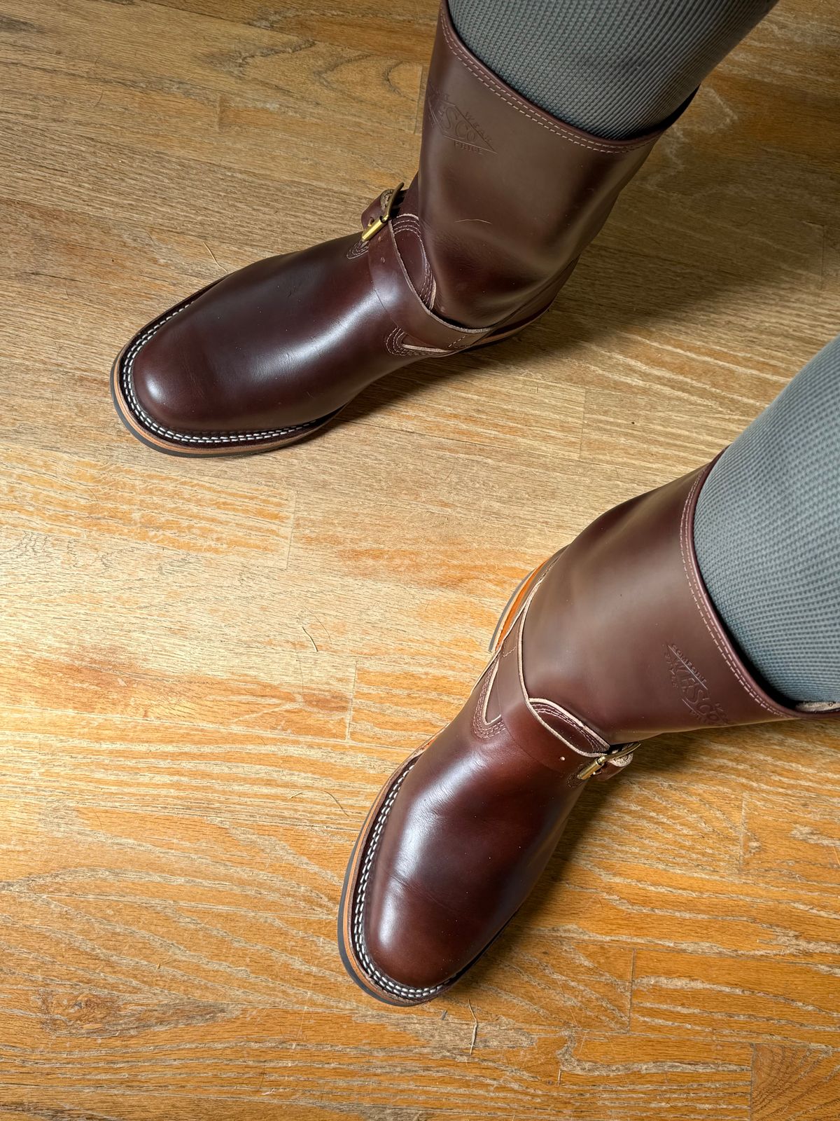 Photo by BigDawg308 on July 12, 2025 of the Wesco Mister Lou in Horween Brown Chromexcel.