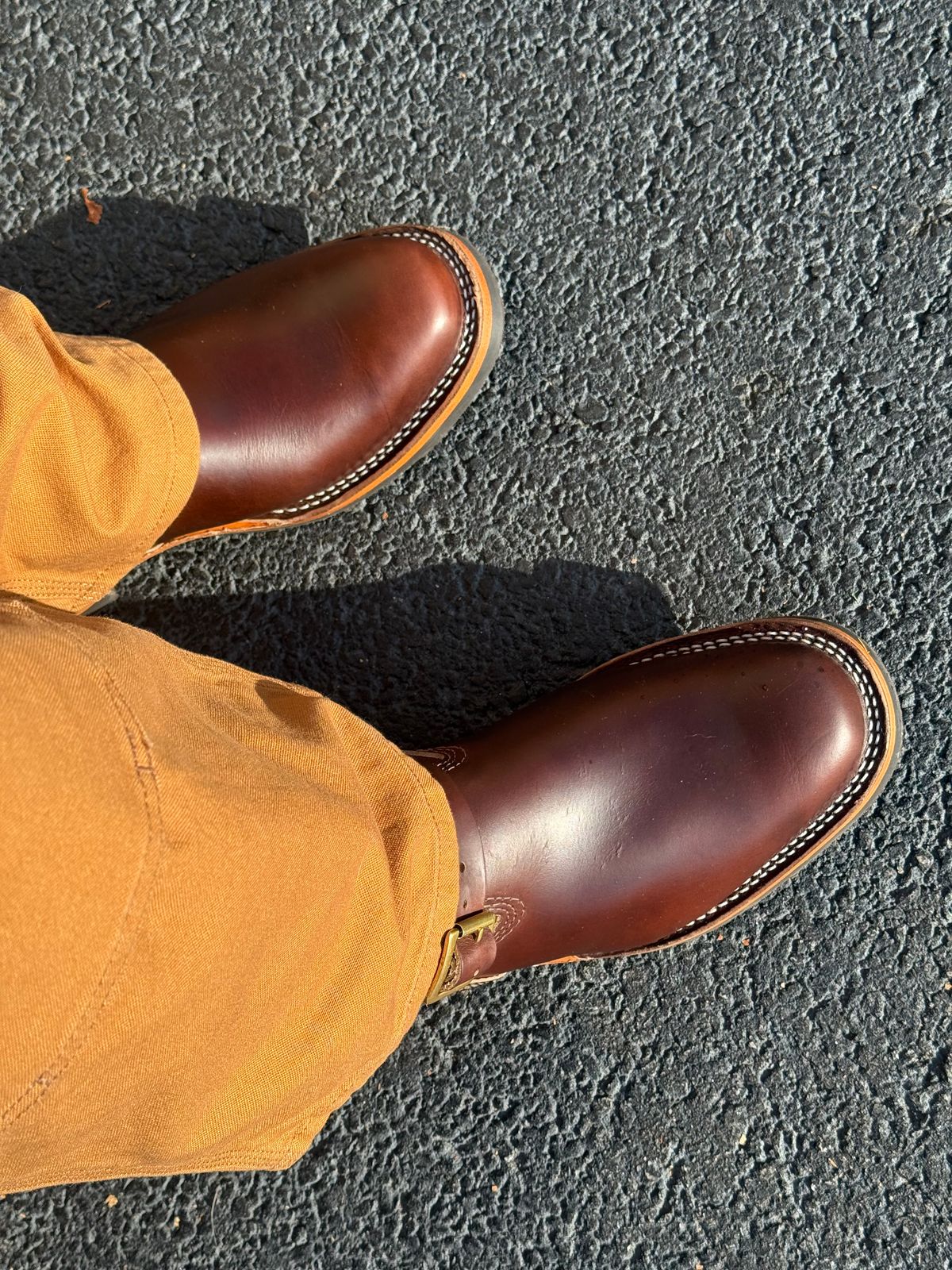 Photo by BigDawg308 on July 18, 2025 of the Wesco Mister Lou in Horween Brown Chromexcel.
