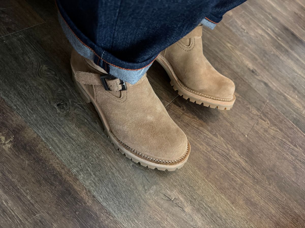 Photo by BigDawg308 on October 25, 2025 of the Wesco x Iron Shop Provisions Boss in Seidel Burlap Roughout.