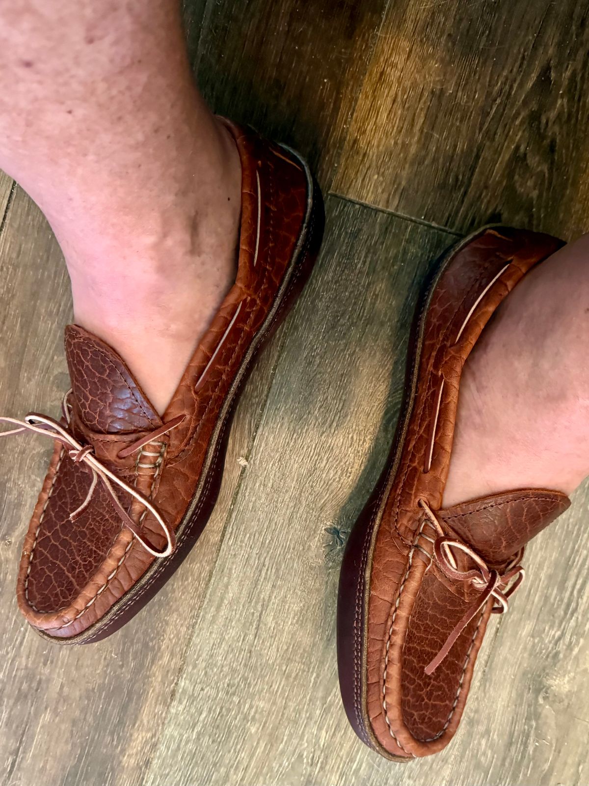 Photo by BigDawg308 on March 26, 2025 of the Russell Moccasin Co. Oneida in Law Tanning Cognac Big Horn Shrunken Bison.