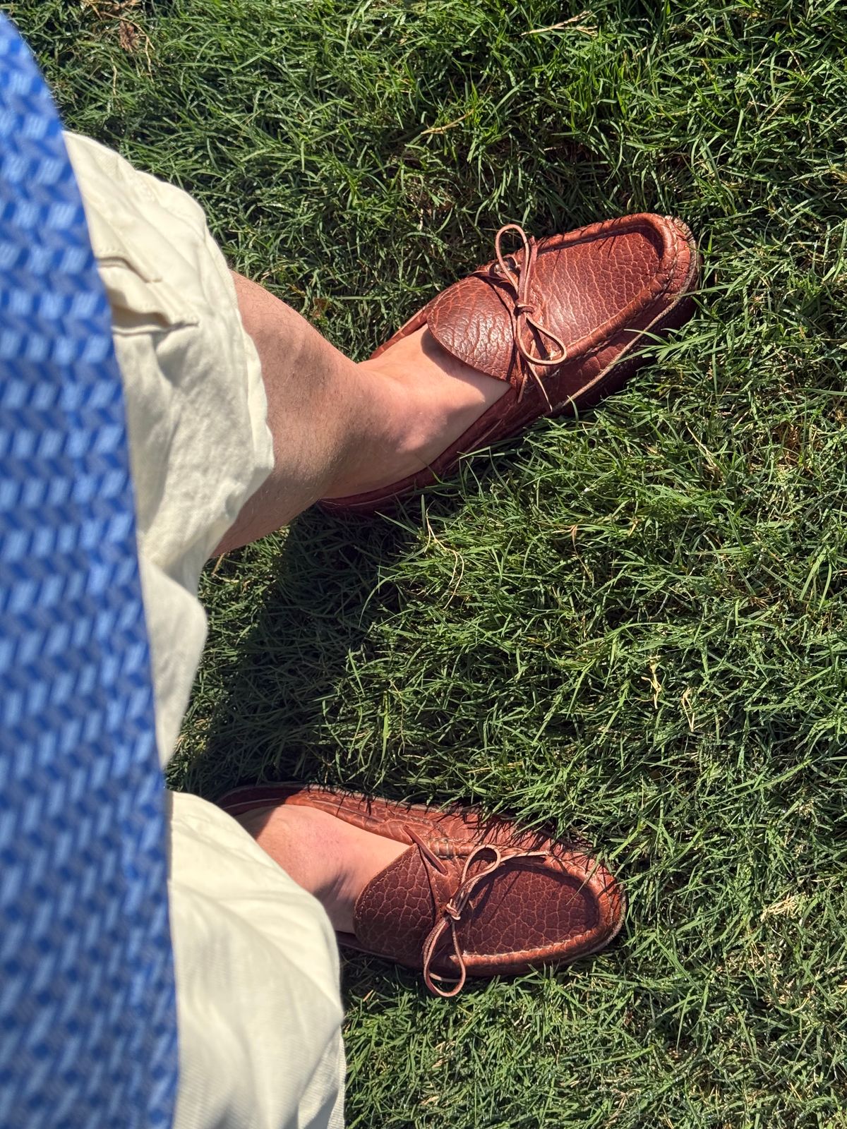 Photo by BigDawg308 on May 2, 2025 of the Russell Moccasin Co. Oneida in Law Tanning Cognac Big Horn Shrunken Bison.