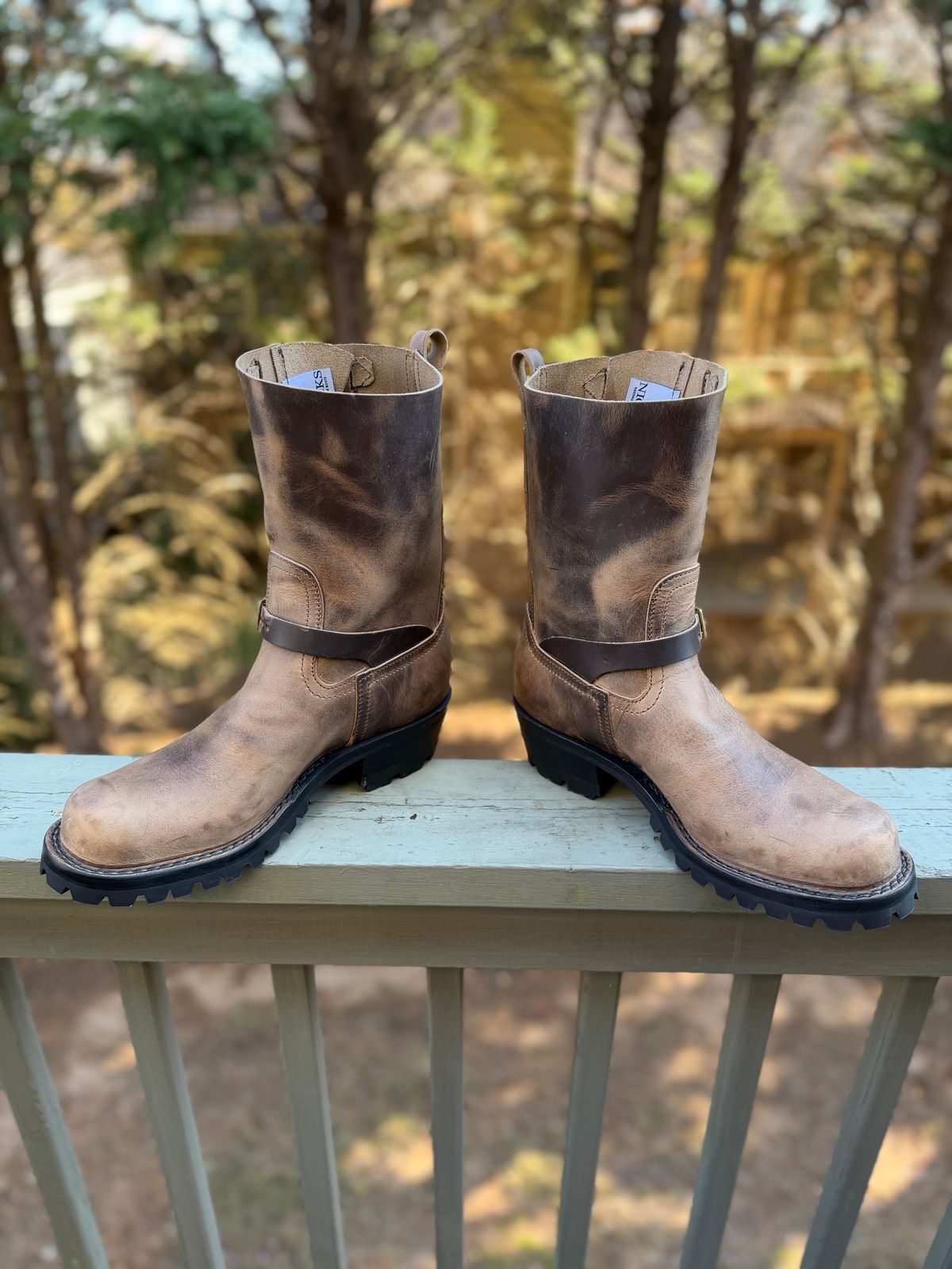 Photo by BigDawg308 on November 18, 2025 of the Nicks Pullman in Horween Predator Natural.