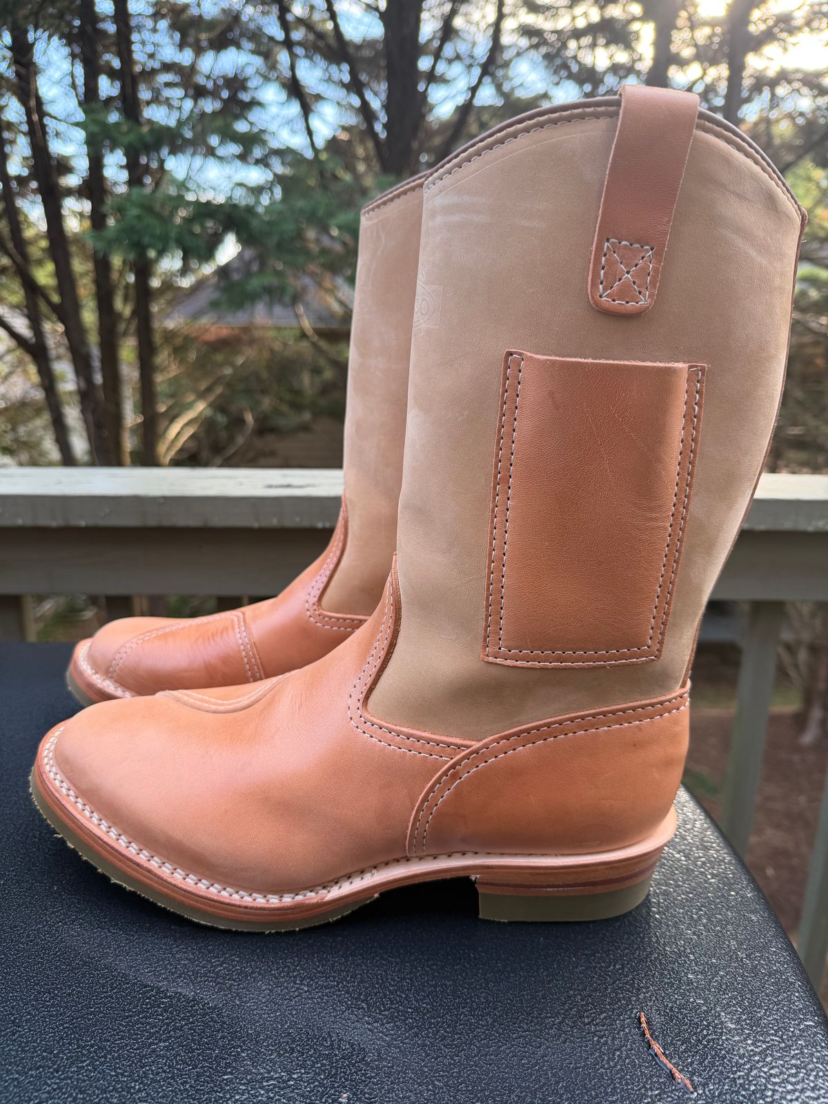 Photo by BigDawg308 on October 1, 2025 of the Wesco Morrison in Maryam Natural Horsebutt & Seidel Burlap.