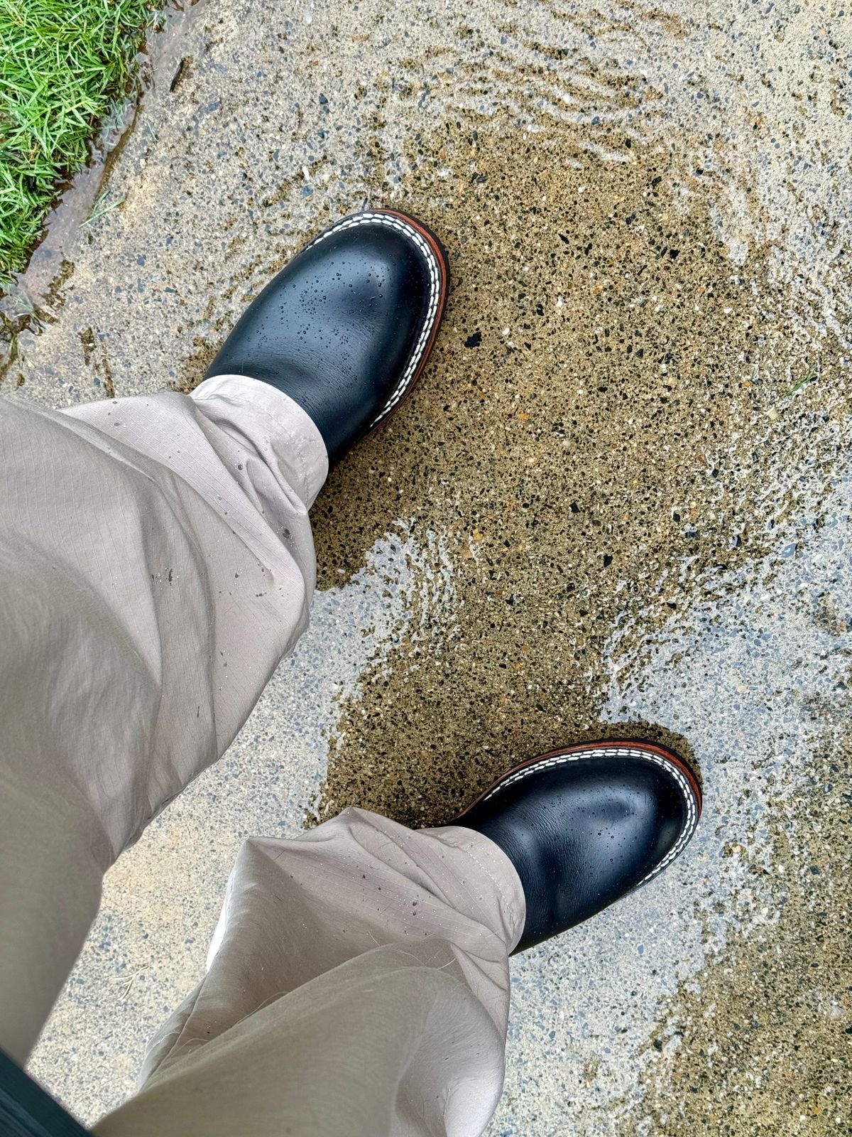 Photo by BigDawg308 on May 12, 2025 of the Nicks Brakeman (Guilty Party Atl Collab) in Horween Black Chromexcel.