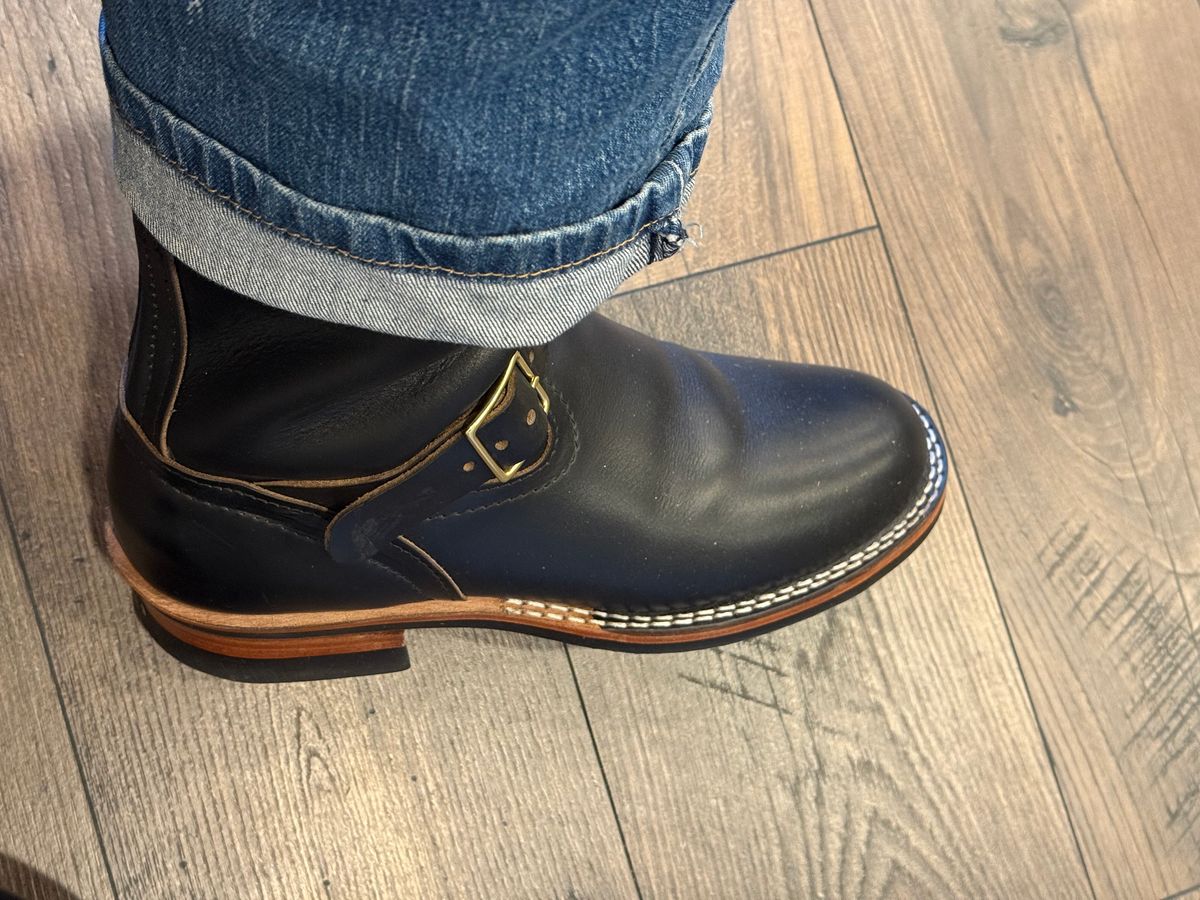 Photo by BigDawg308 on June 24, 2025 of the Nicks Brakeman (Guilty Party Atl Collab) in Horween Black Chromexcel.