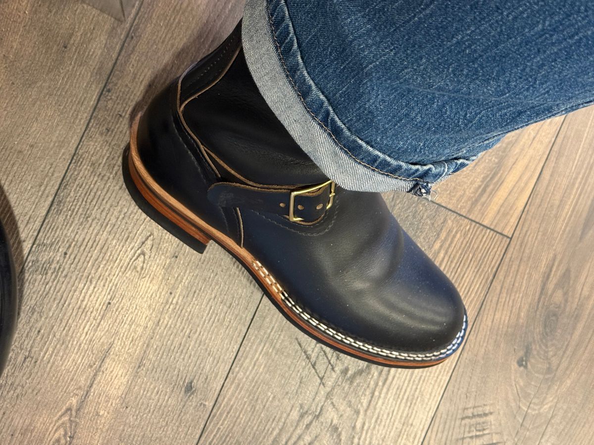 Photo by BigDawg308 on June 24, 2025 of the Nicks Brakeman (Guilty Party Atl Collab) in Horween Black Chromexcel.