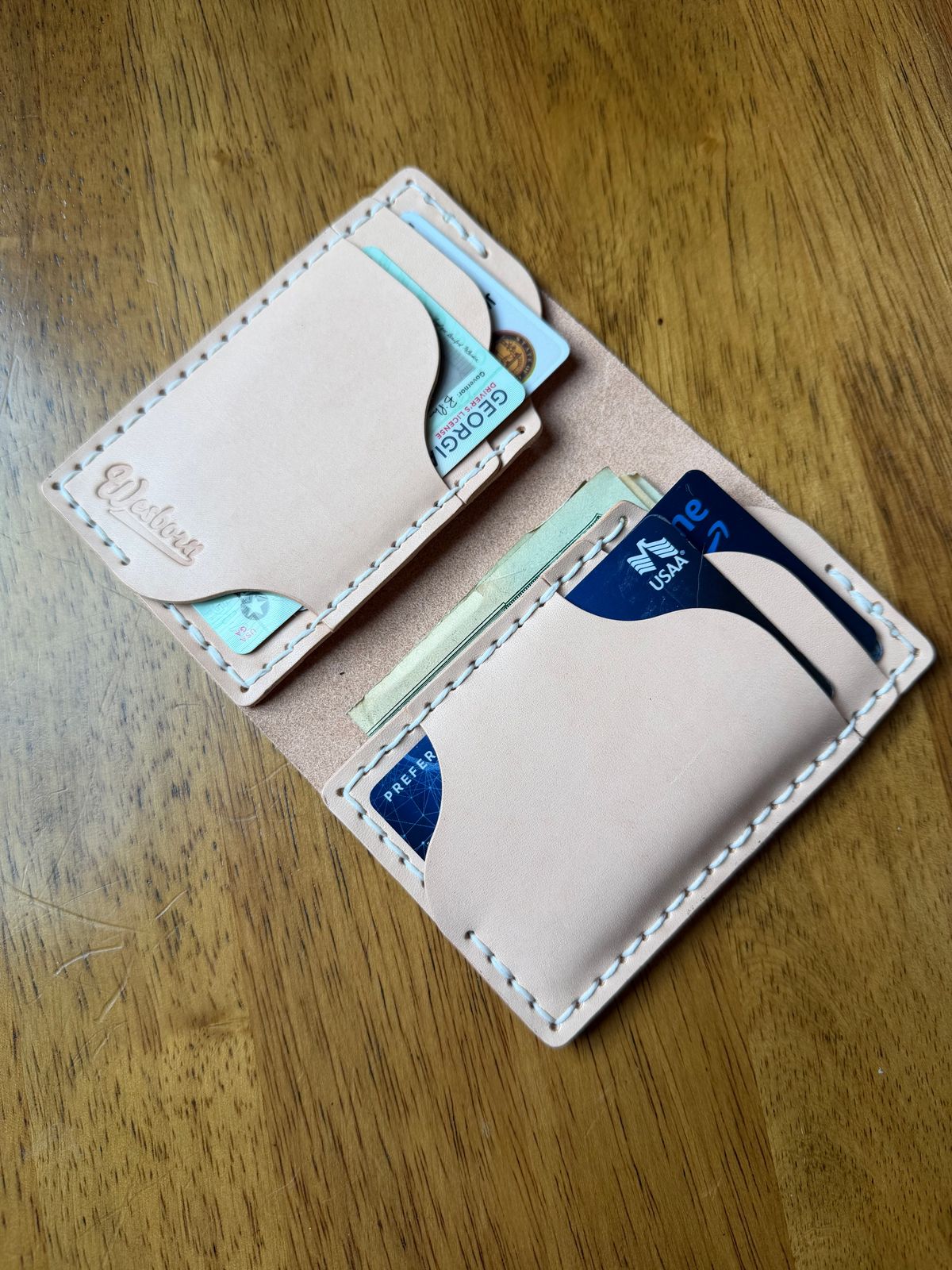 Photo by BigDawg308 on December 9, 2025 of the Wesborn Duel Saloon - Vertical Bifold in Unknown Natural Veg Tan.