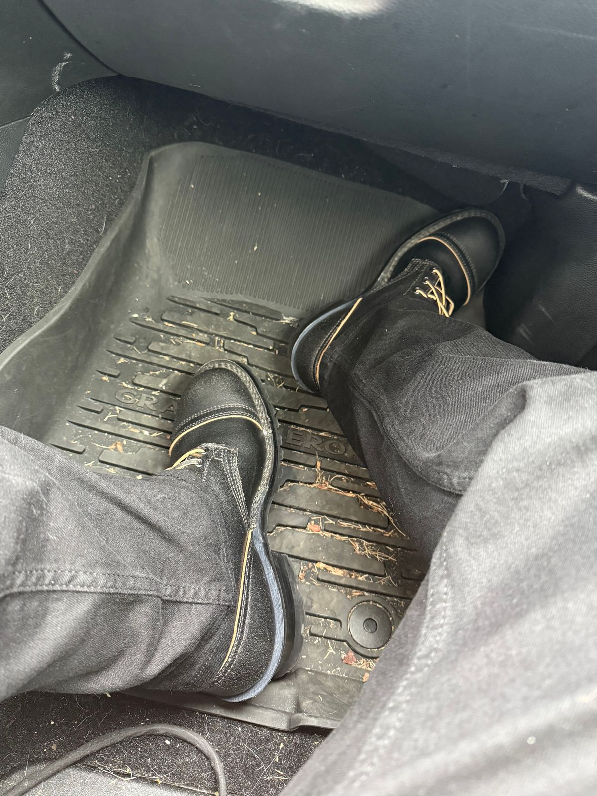 Photo by BigDawg308 on March 5, 2025 of the Nicks MTO in Horween Black Waxed Flesh.