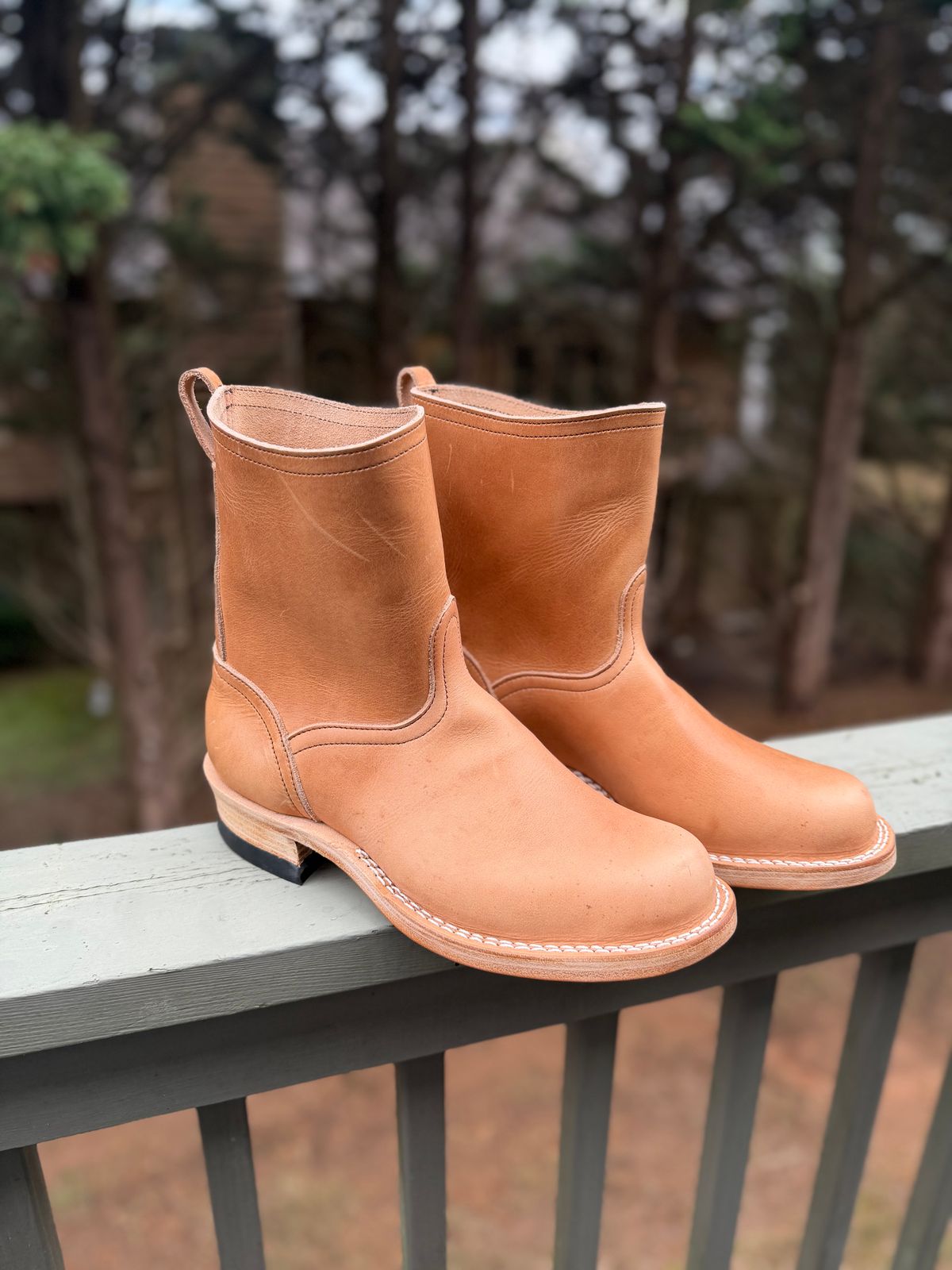 Photo by BigDawg308 on December 8, 2025 of the Nicks Doc Wellington in Horween Light Natural Dublin.