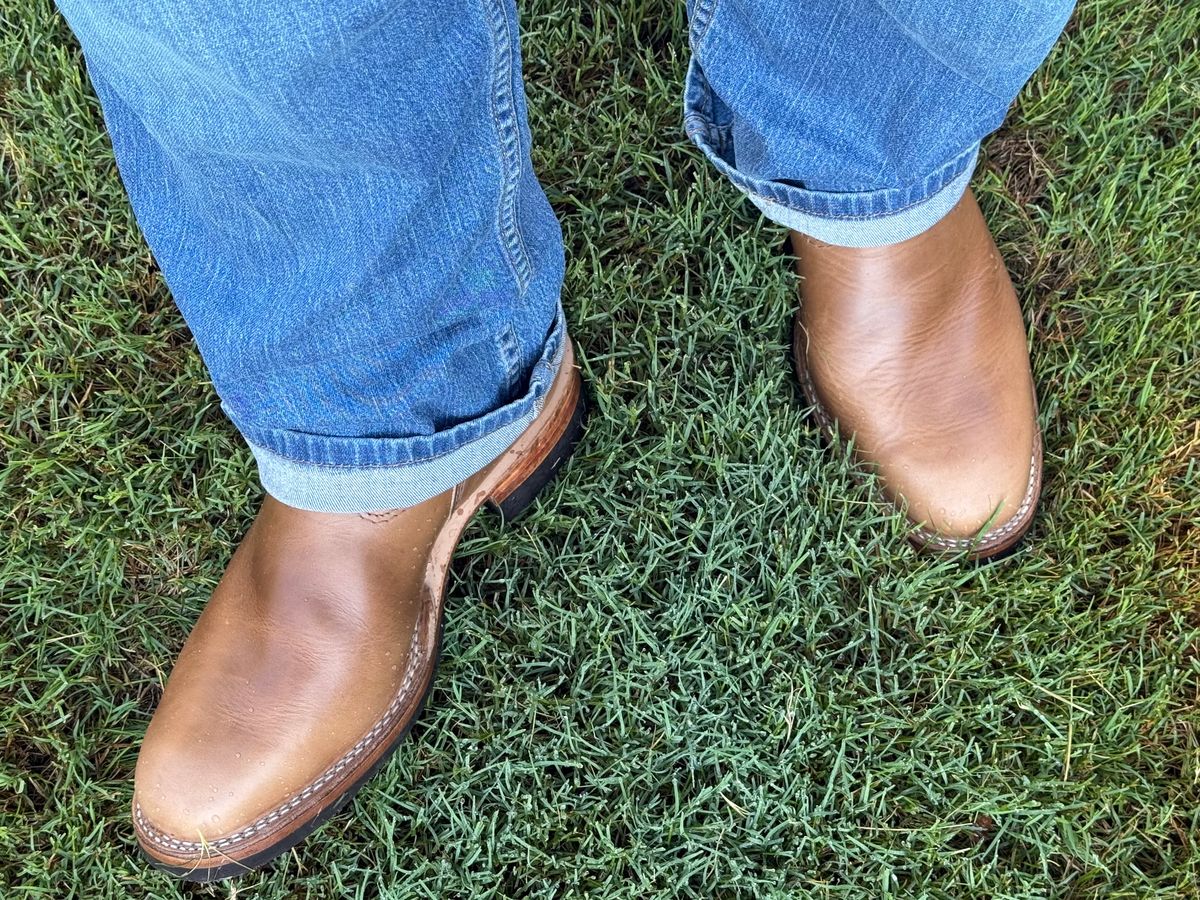 Photo by BigDawg308 on June 24, 2025 of the Wesco Mister Lou in Horween Natural Chromexcel.