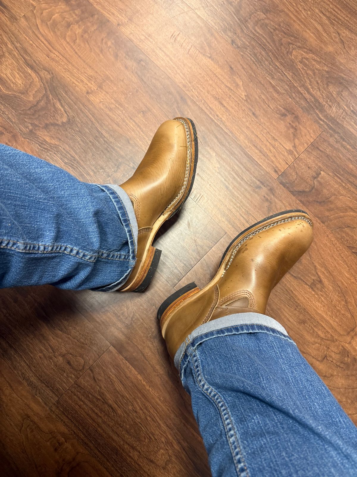 Photo by BigDawg308 on June 24, 2025 of the Wesco Mister Lou in Horween Natural Chromexcel.