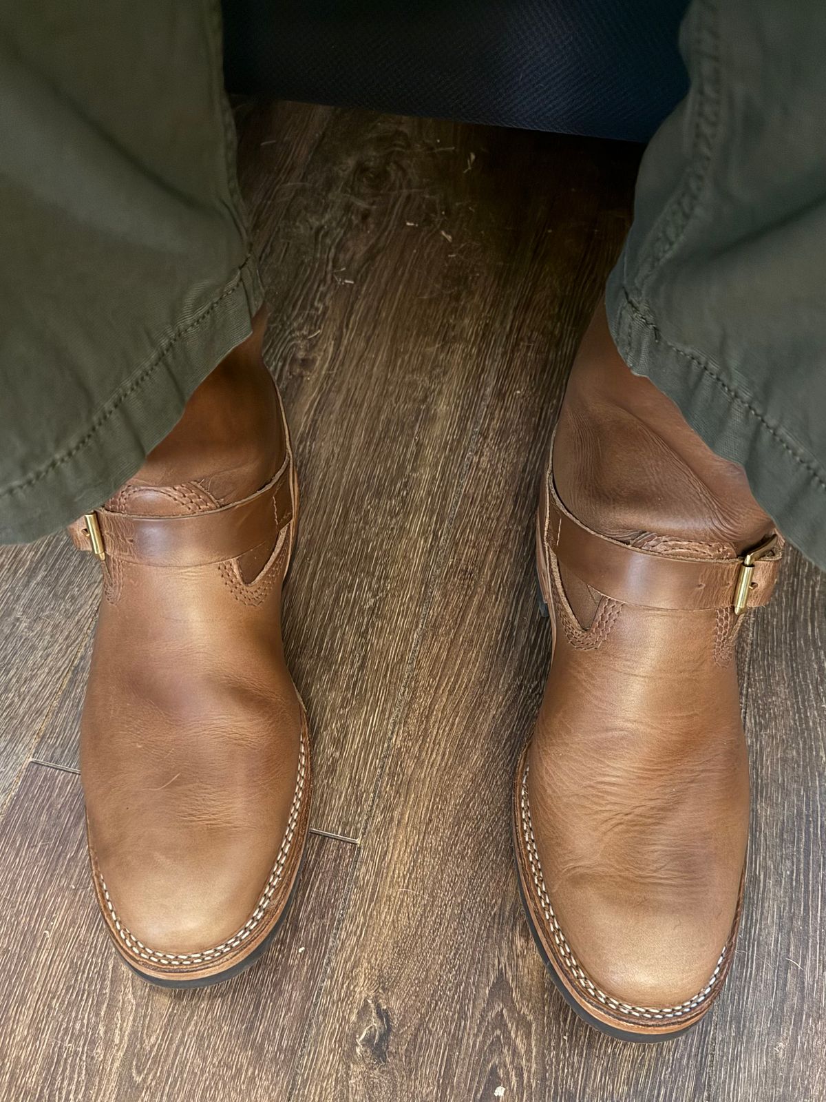 Photo by BigDawg308 on July 20, 2025 of the Wesco Mister Lou in Horween Natural Chromexcel.