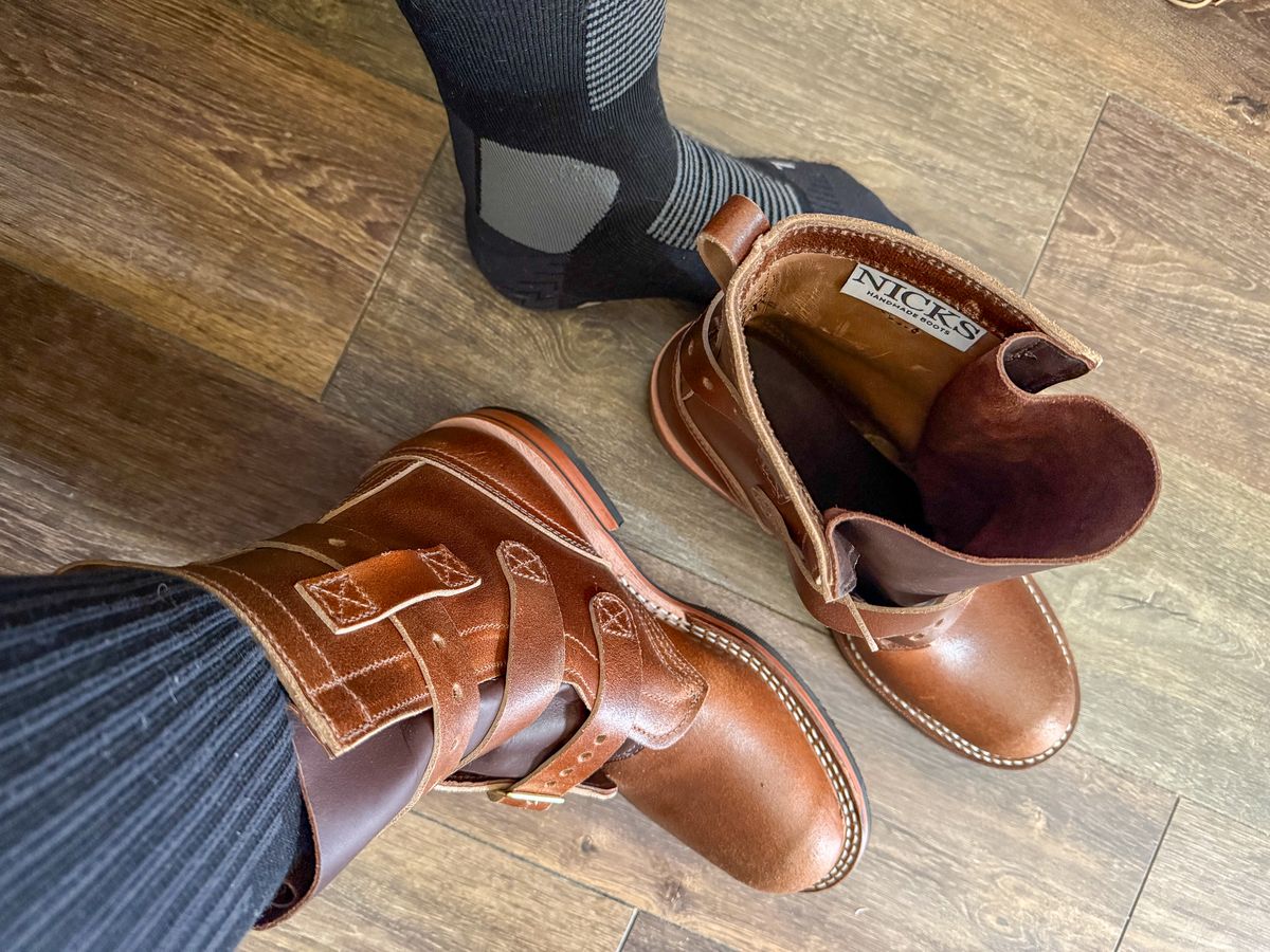 Photo by BigDawg308 on April 30, 2025 of the Nicks Heritage TankerPro in Horween Ember Waxed Flesh.
