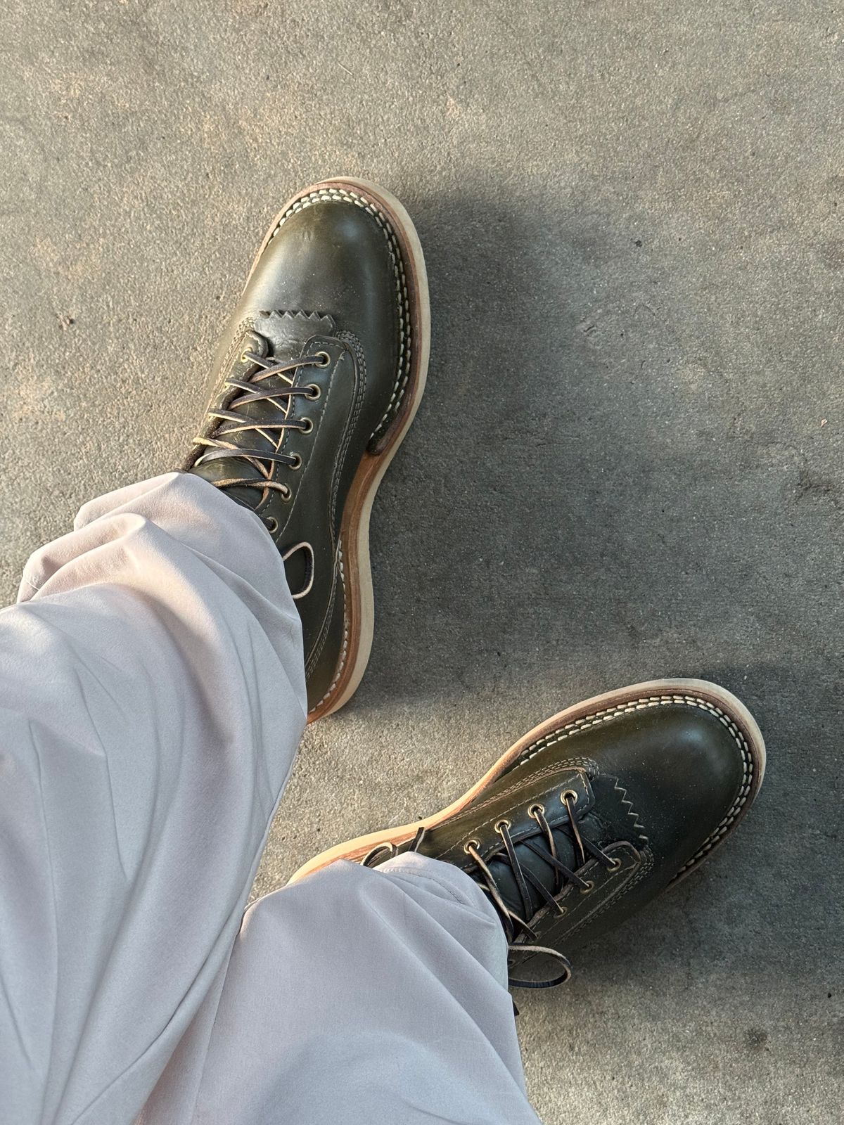 Photo by BigDawg308 on September 19, 2025 of the White's C350LTT-CS in Horween Greener Pastures Dublin.