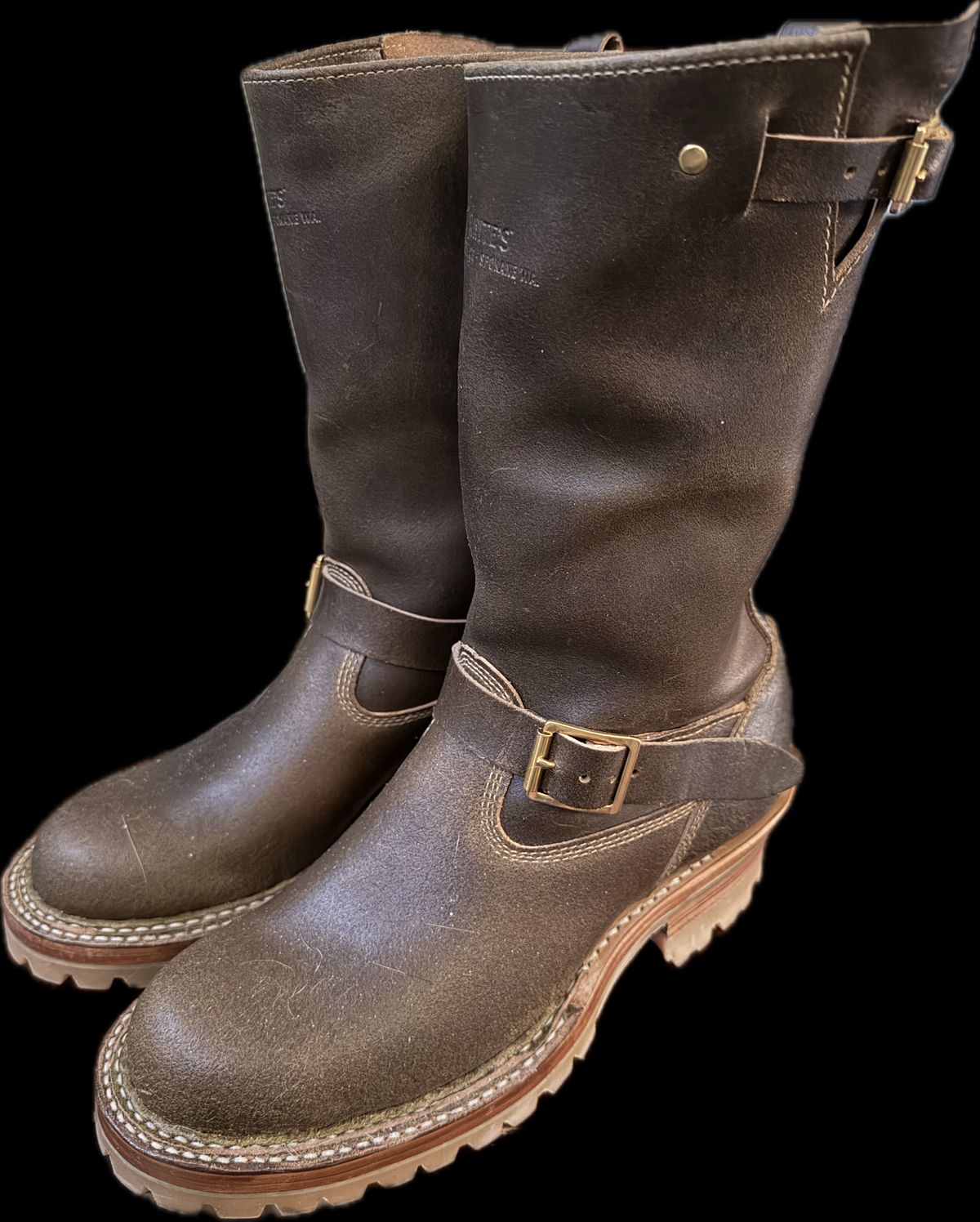 Photo by BigDawg308 on September 29, 2025 of the White's Nomad Engineer Boots in Horween Olive Waxed Flesh.