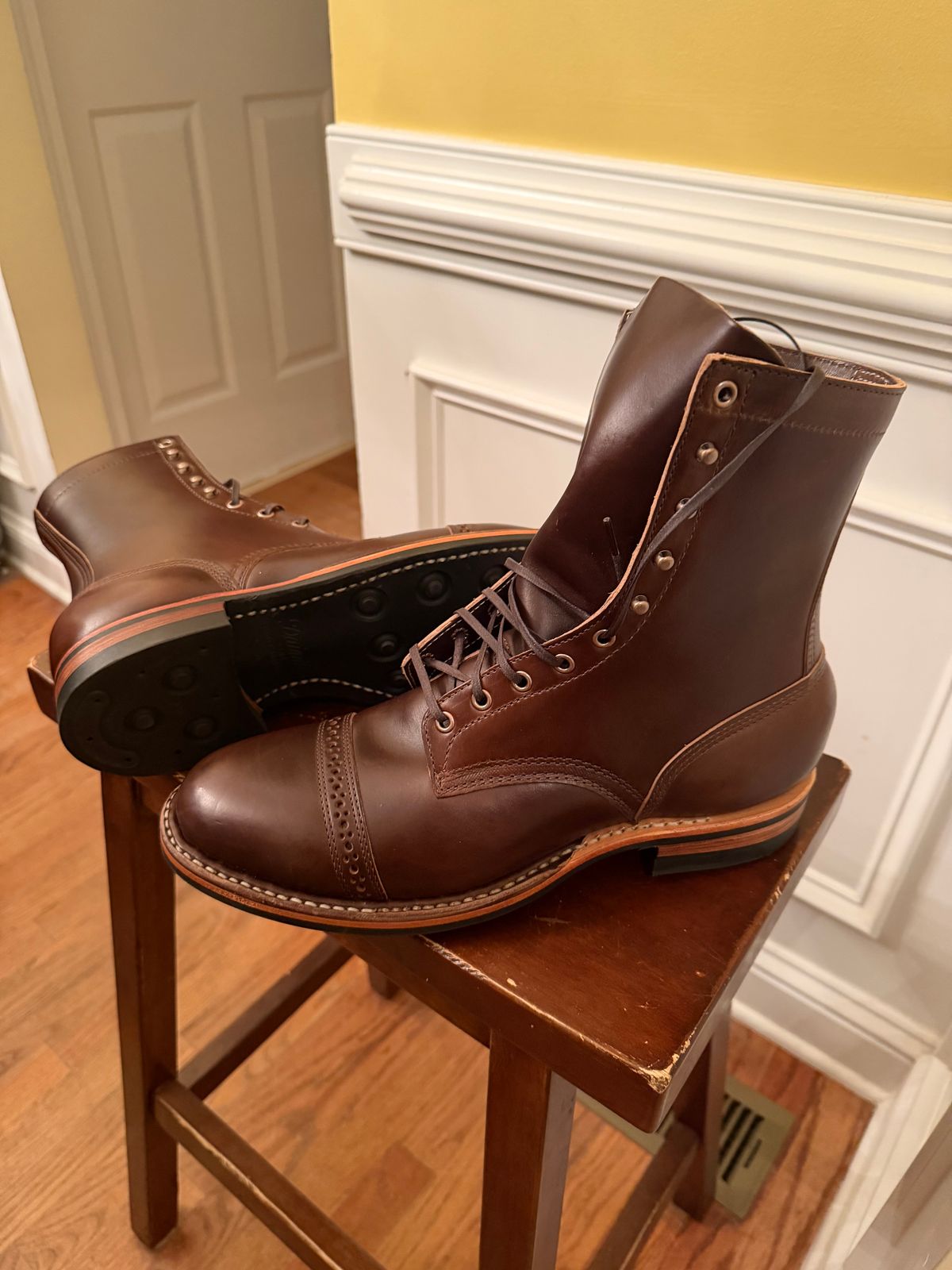 Photo by BigDawg308 on October 31, 2025 of the White's MP-Sherman Toe Cap in Horween Brown Chromexcel Horsehide.