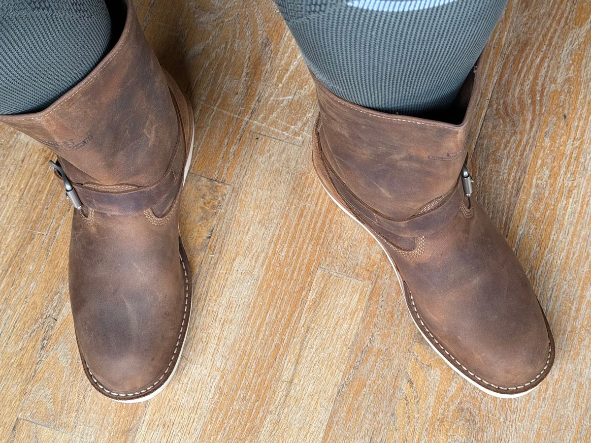 Photo by BigDawg308 on August 31, 2025 of the White's Cykel in Seidel Distressed Smooth & Seidel Distressed Roughout.