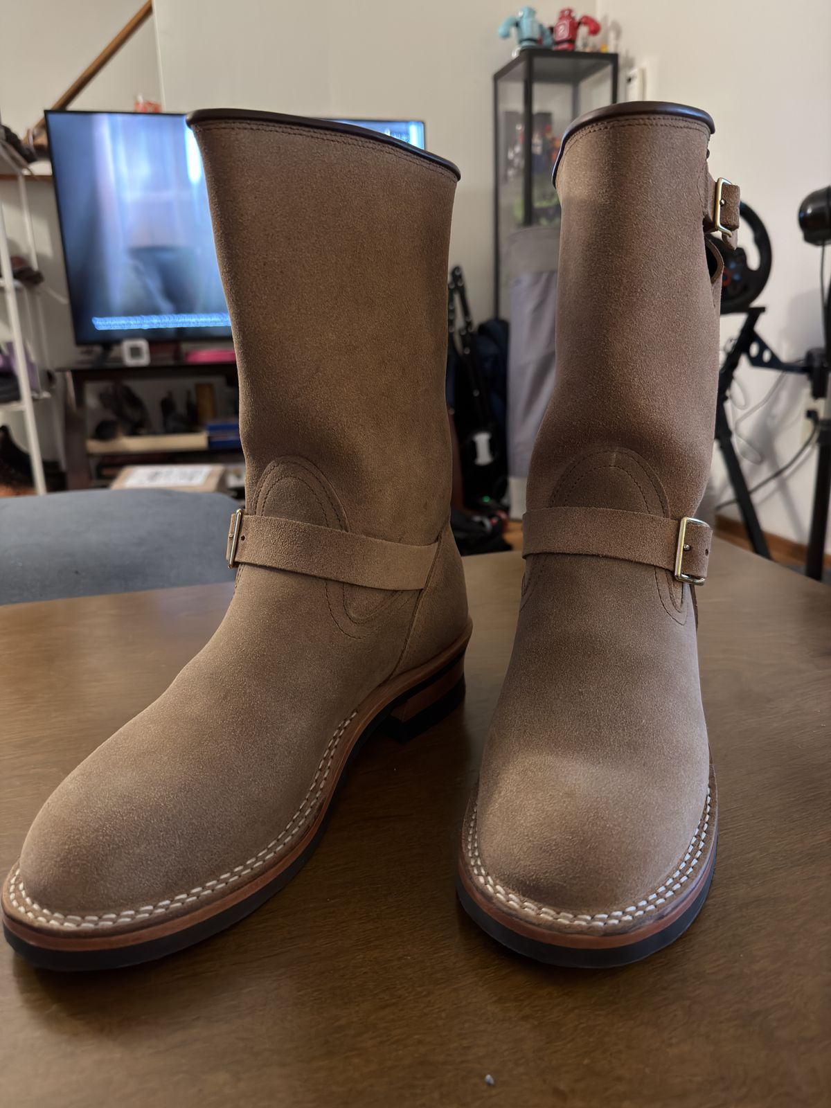 Photo by Kismetatron on March 31, 2026 of the Nicks Brakeman in Brown Chromexcel Roughout.