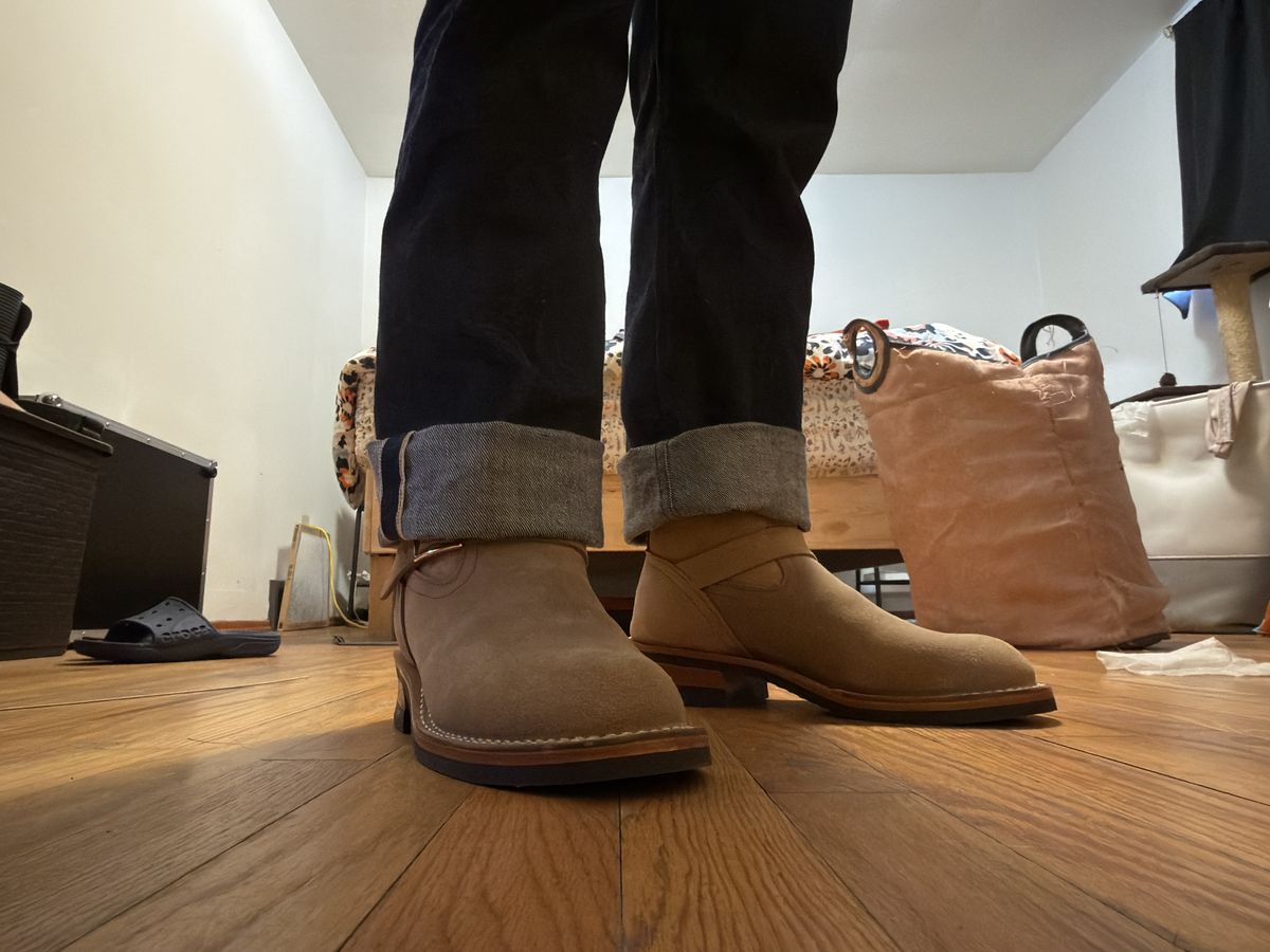 Photo by Kismetatron on March 31, 2026 of the Nicks Brakeman in Brown Chromexcel Roughout.