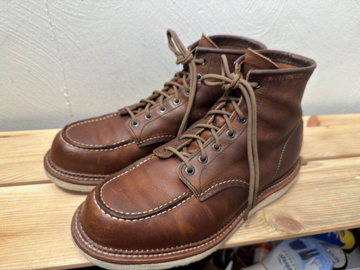 Photo by Kismetatron on October 28, 2025 of the Red Wing 6-Inch Classic Moc in S.B. Foot Copper Rough and Tough.