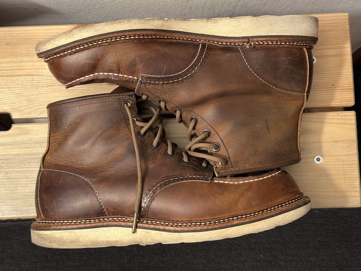 Photo by Kismetatron on April 1, 2026 of the Red Wing 6-Inch Classic Moc in S.B. Foot Copper Rough and Tough.