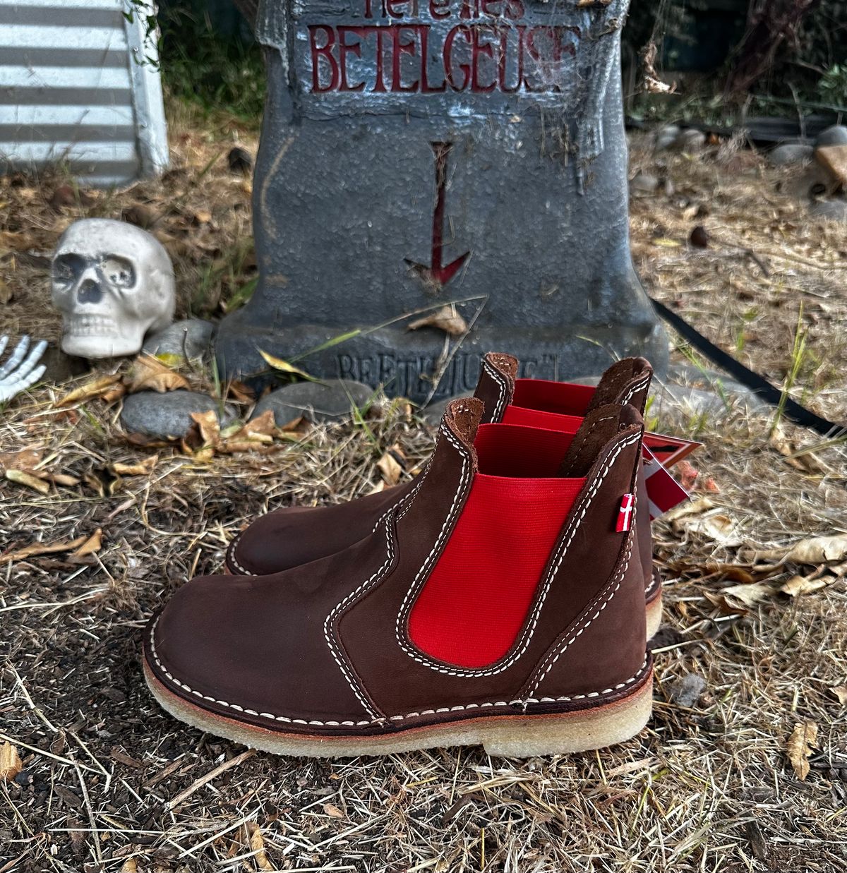Photo by icarus on October 1, 2024 of the Duckfeet Roskilde in Terracare Cocoa.