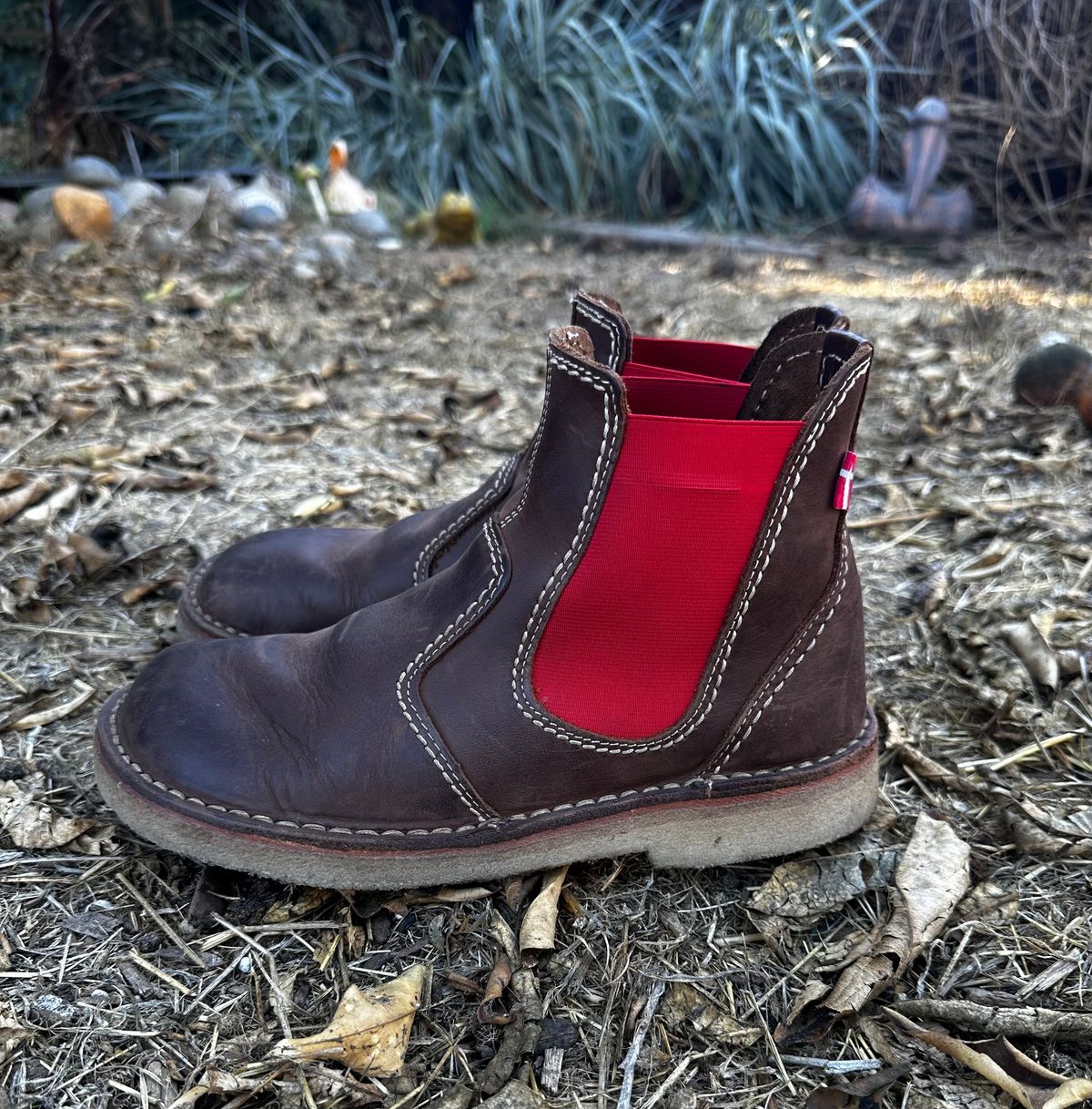 Photo by icarus on December 1, 2024 of the Duckfeet Roskilde in Terracare Cocoa.