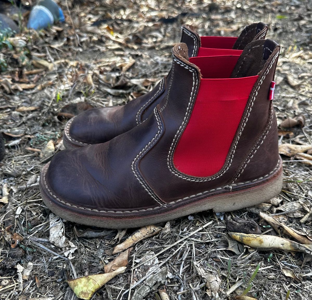 Photo by icarus on February 3, 2025 of the Duckfeet Roskilde in Terracare Cocoa.