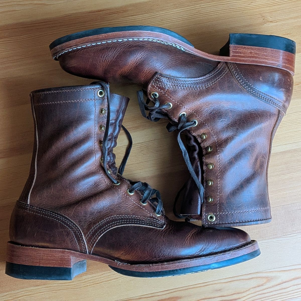 Photo by stridersubs on October 31, 2025 of the Nicks x Parkhurst in Italian Brown Cypress.